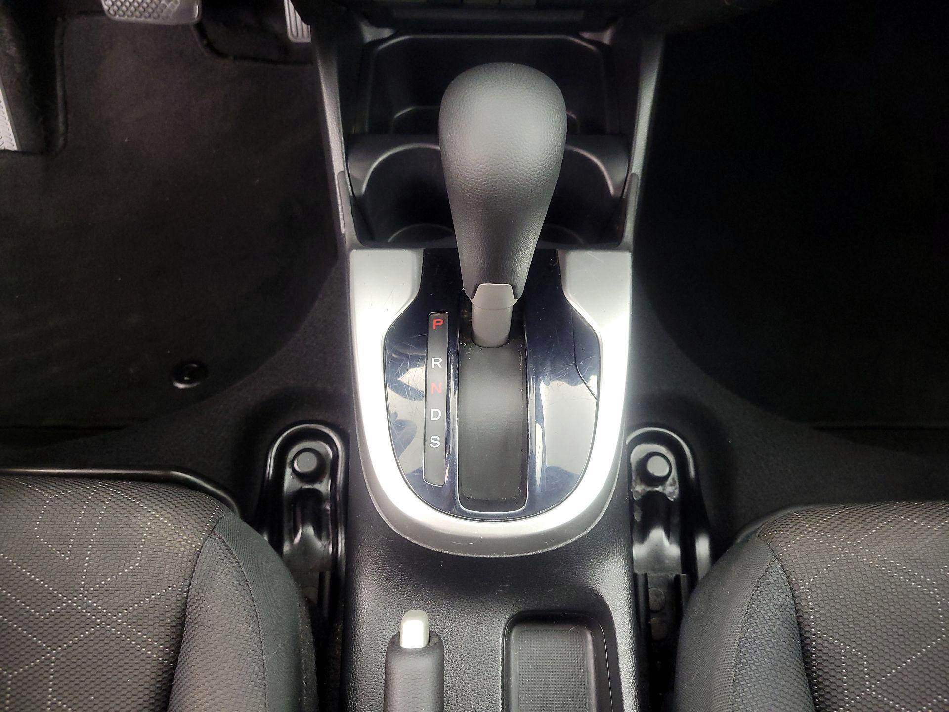 Thumbnail: 2015 Honda Fit - 17