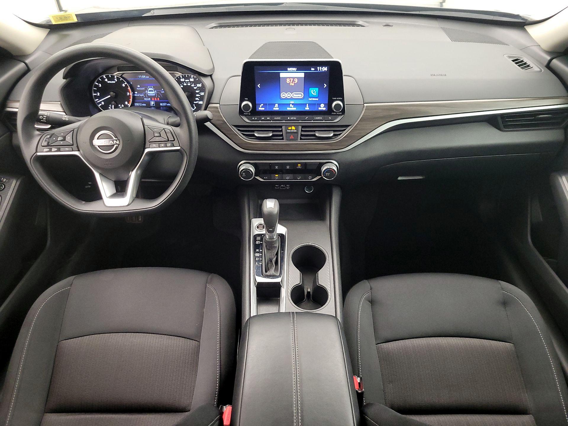 Thumbnail: 2025 Nissan Altima - 9