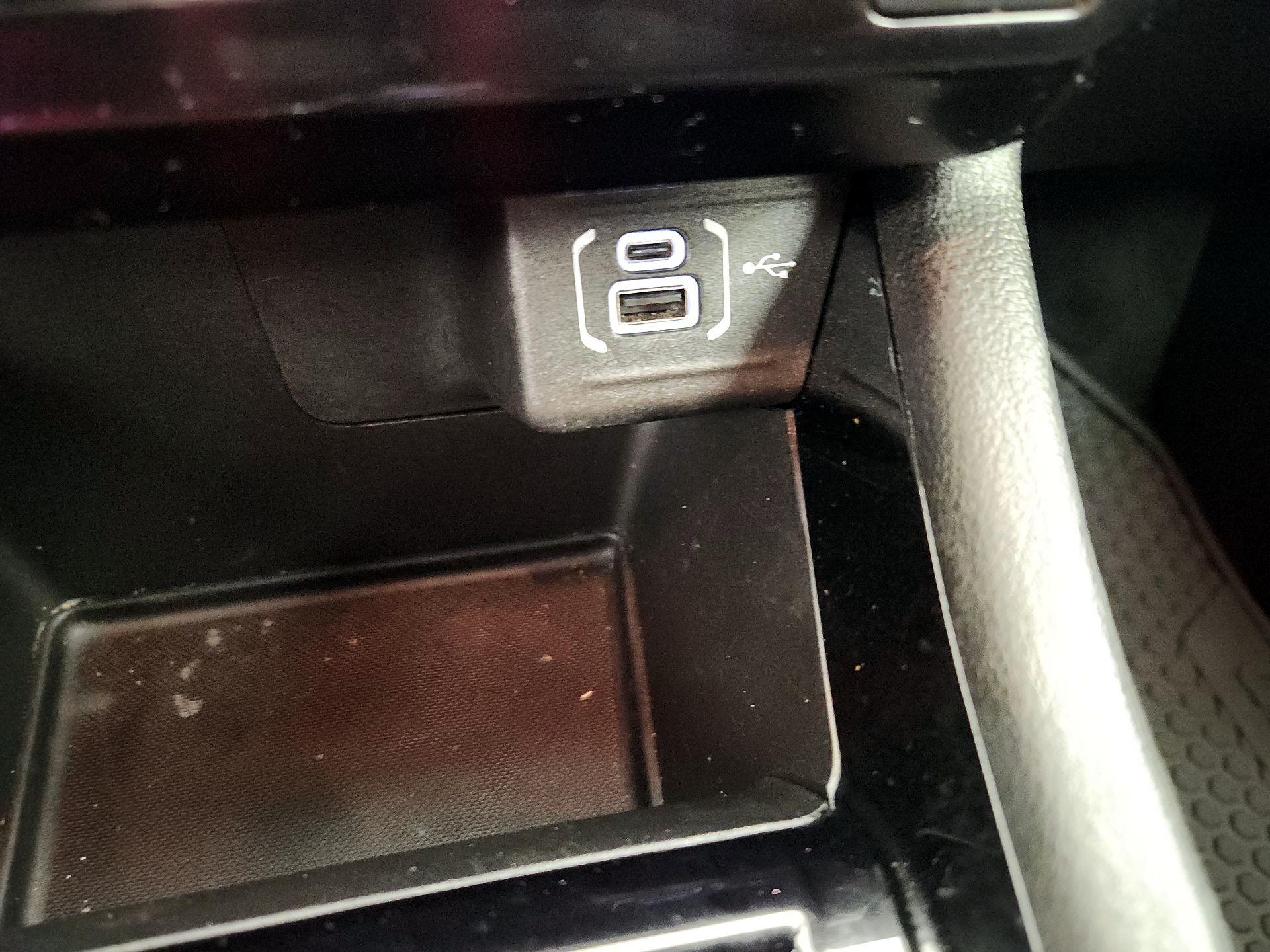 Thumbnail: 2025 Jeep Compass - 18