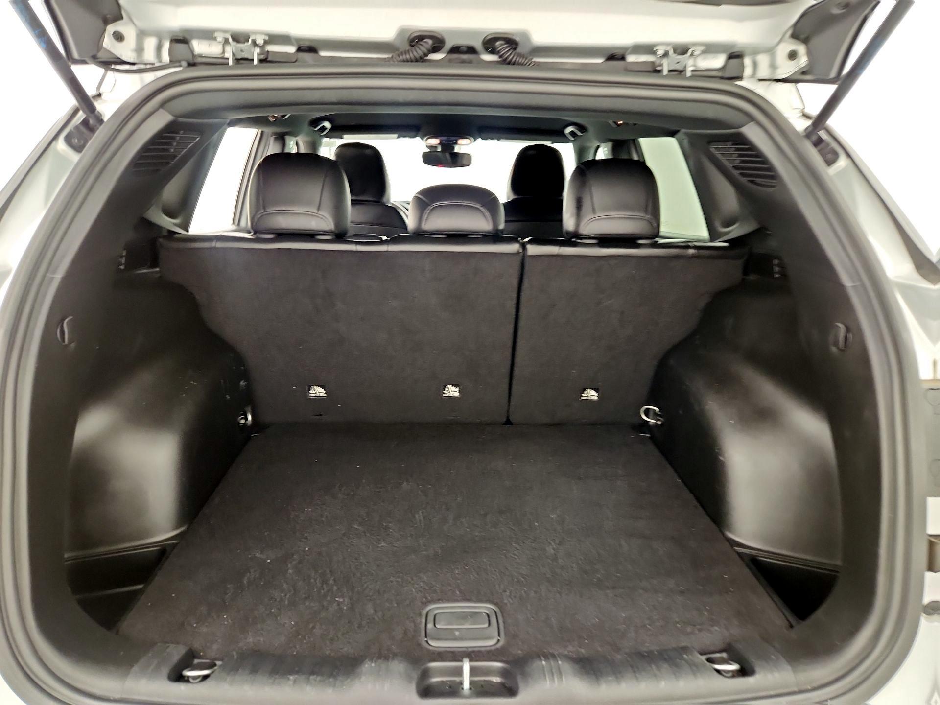 Thumbnail: 2025 Jeep Compass - 20
