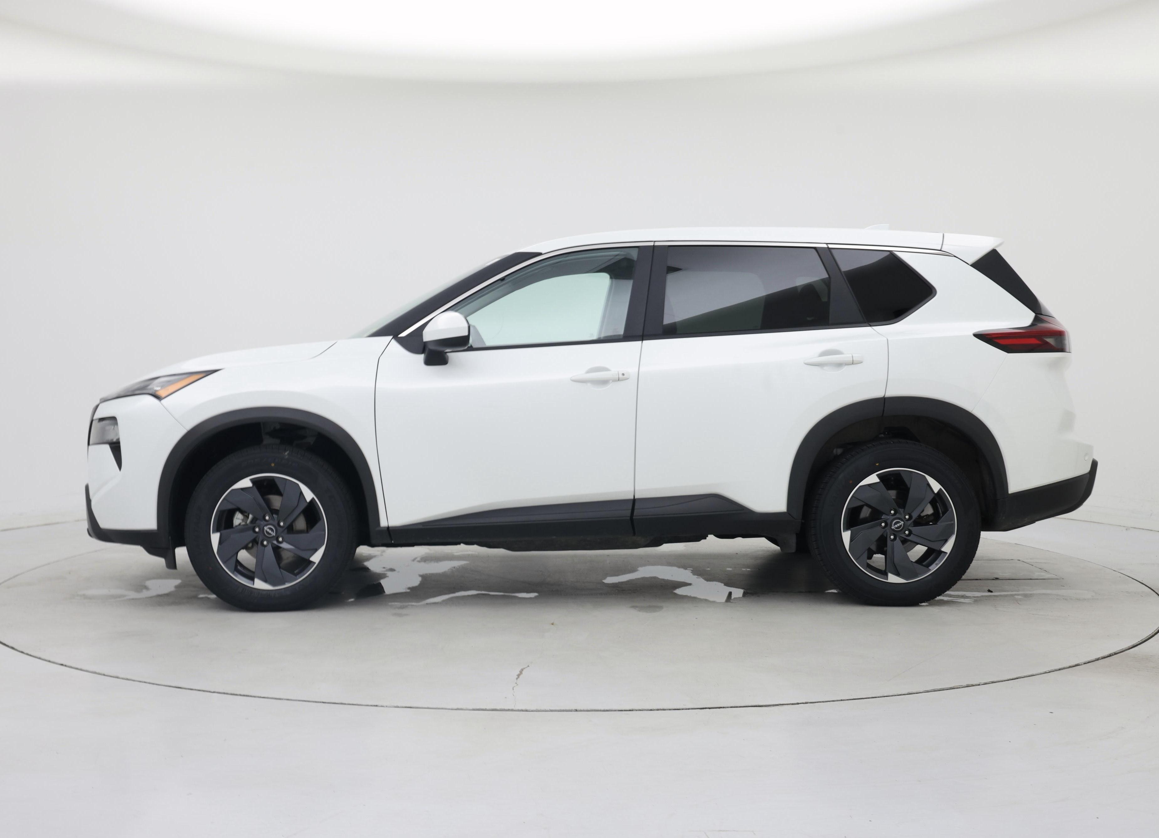 Thumbnail: 2025 Nissan Rogue - 3