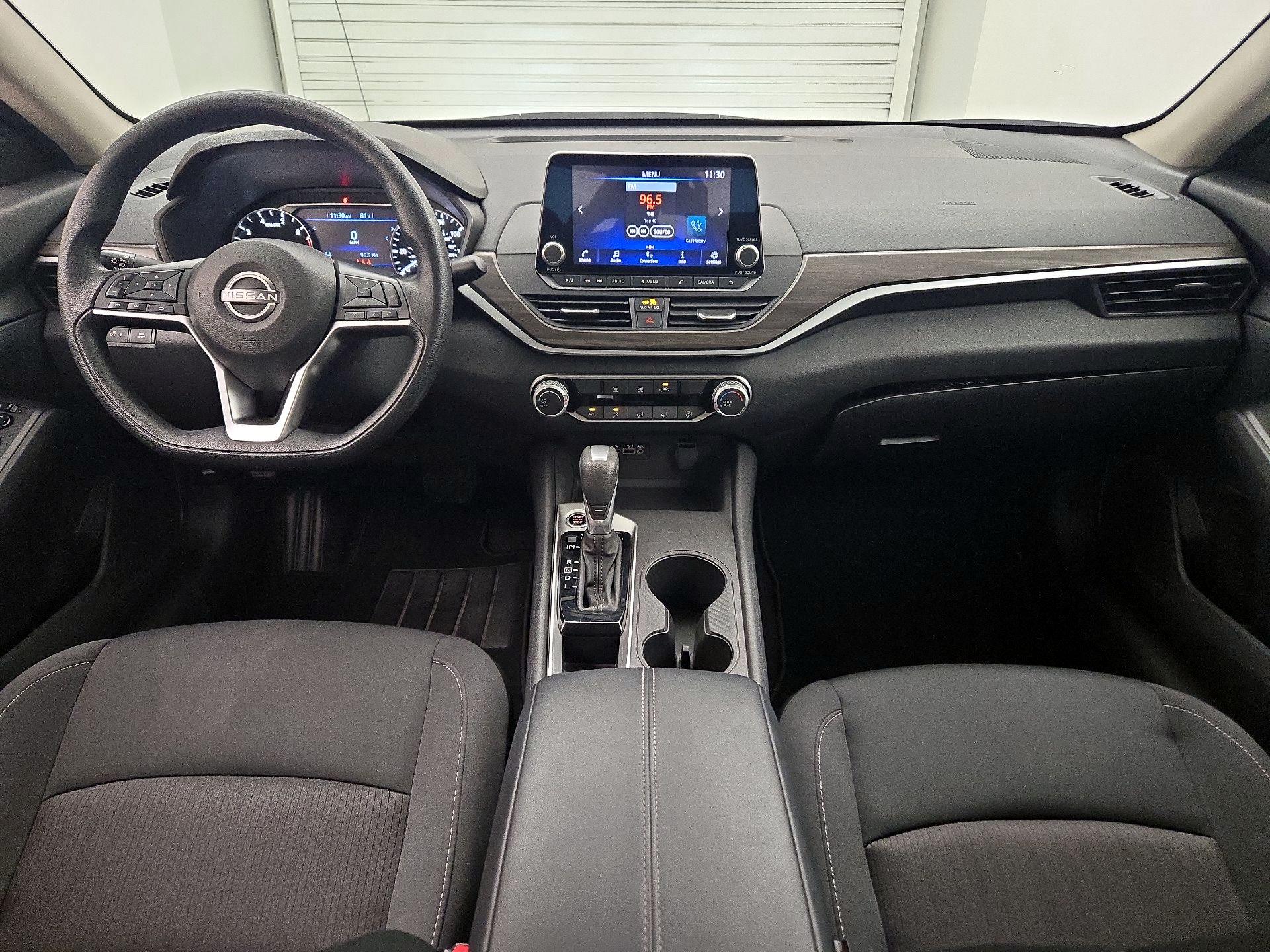Thumbnail: 2025 Nissan Altima - 9