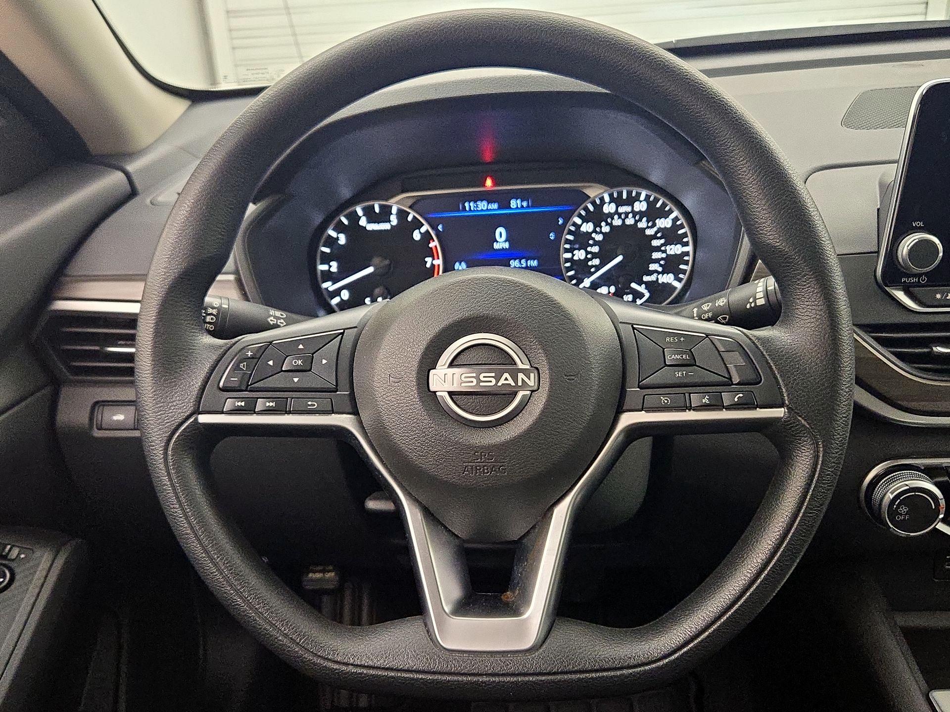 Thumbnail: 2025 Nissan Altima - 10