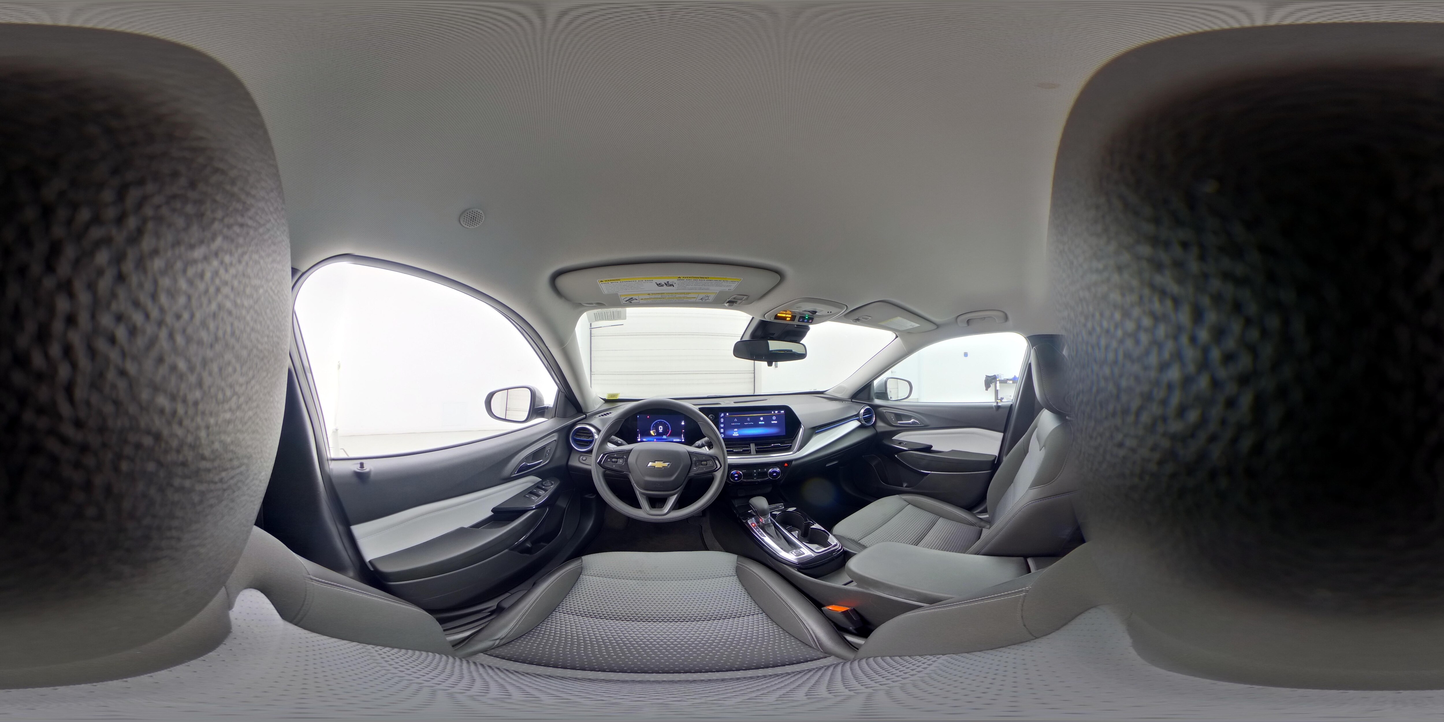 2025 Chevrolet Trax LT - Photo 26