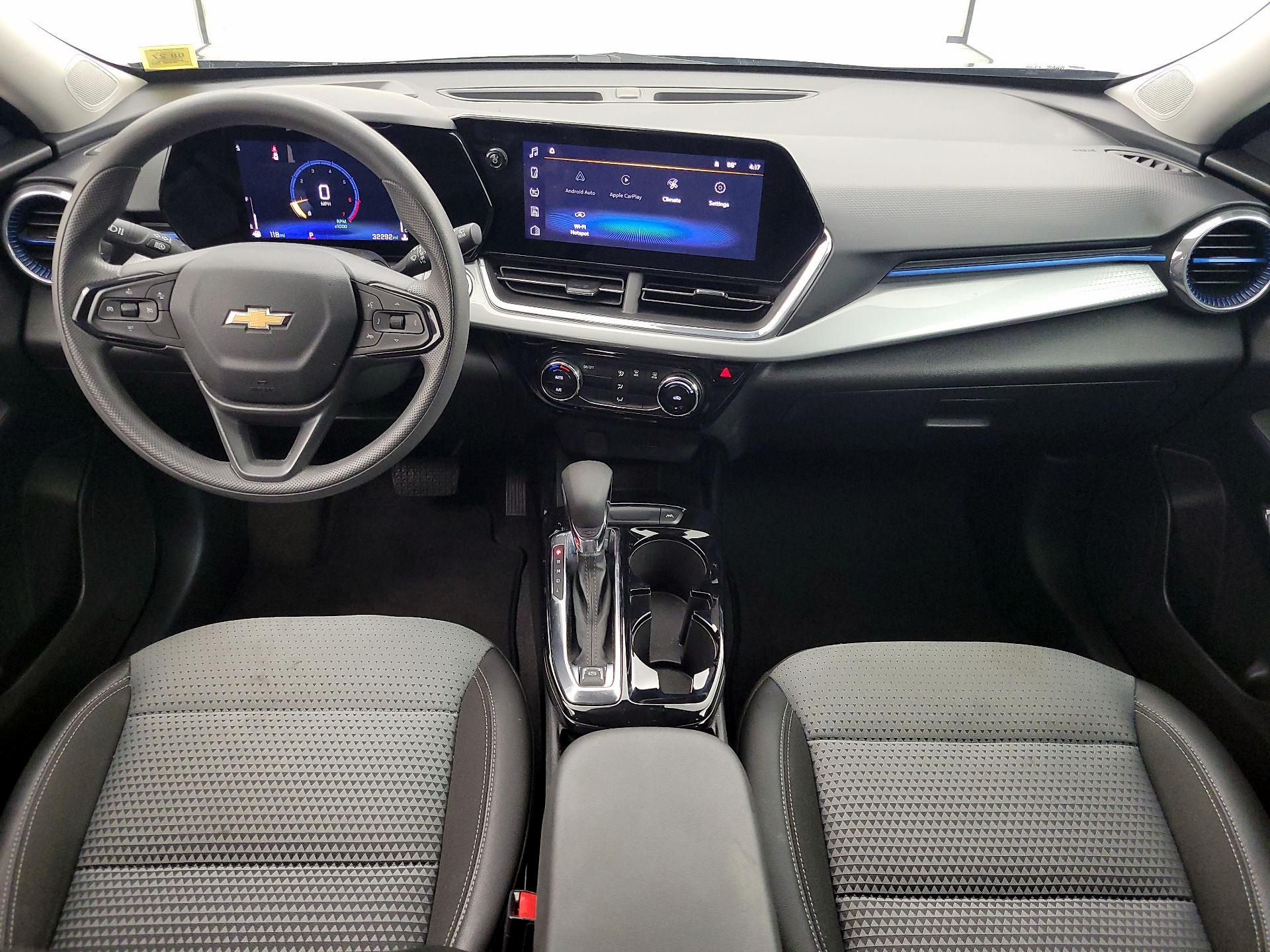Thumbnail: 2025 Chevrolet Trax - 9
