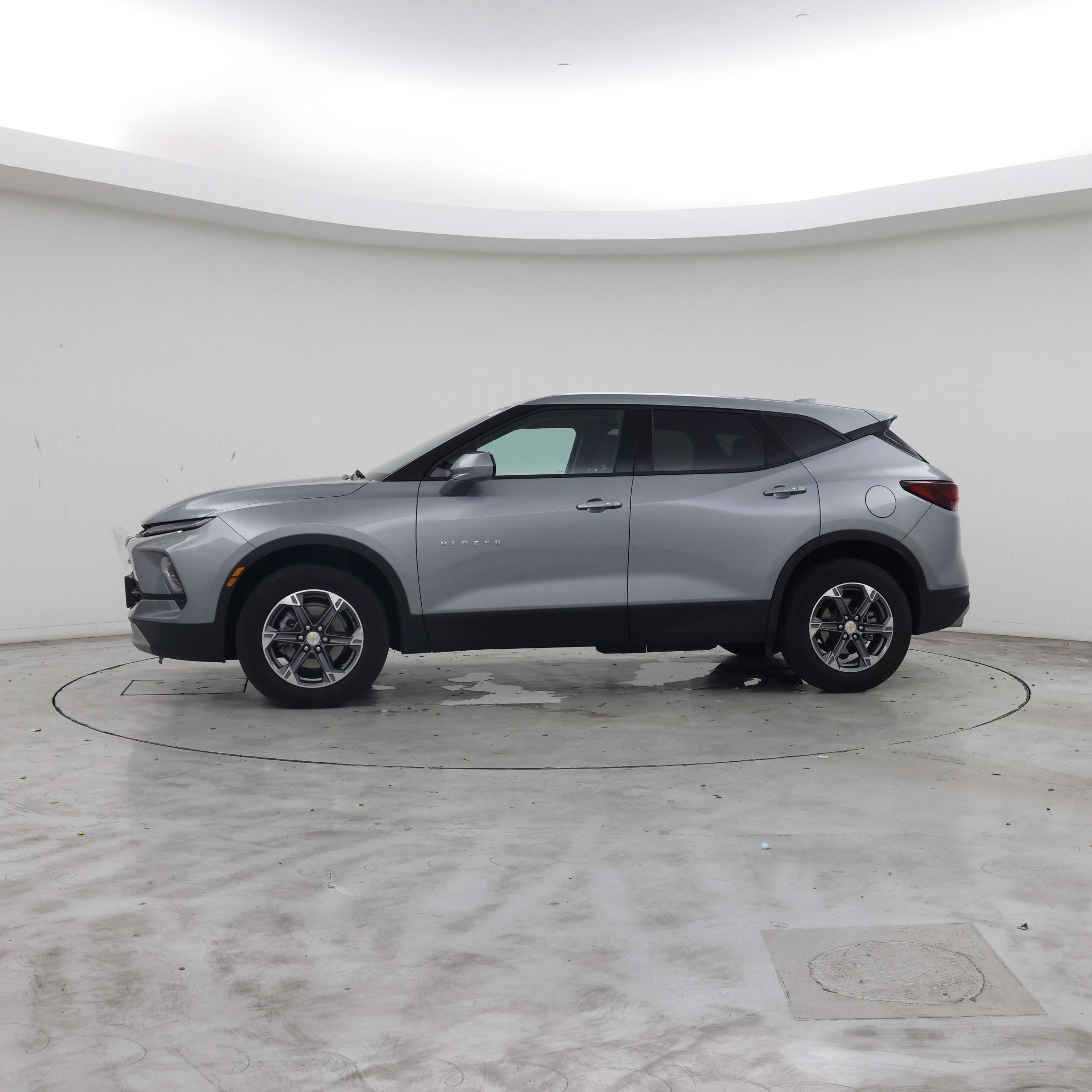 Thumbnail: 2025 Chevrolet Blazer - 3