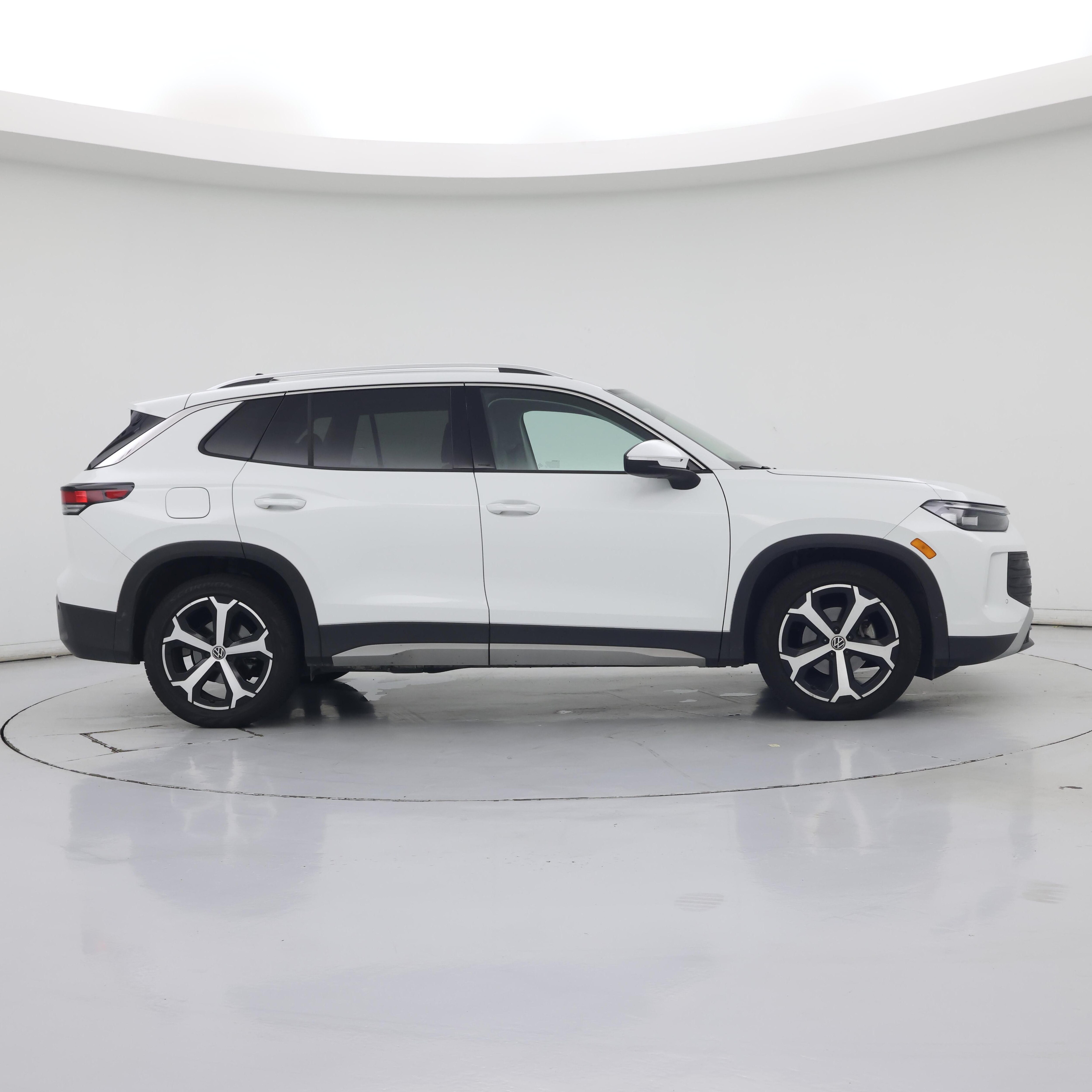 Thumbnail: 2026 Volkswagen Tiguan - 7
