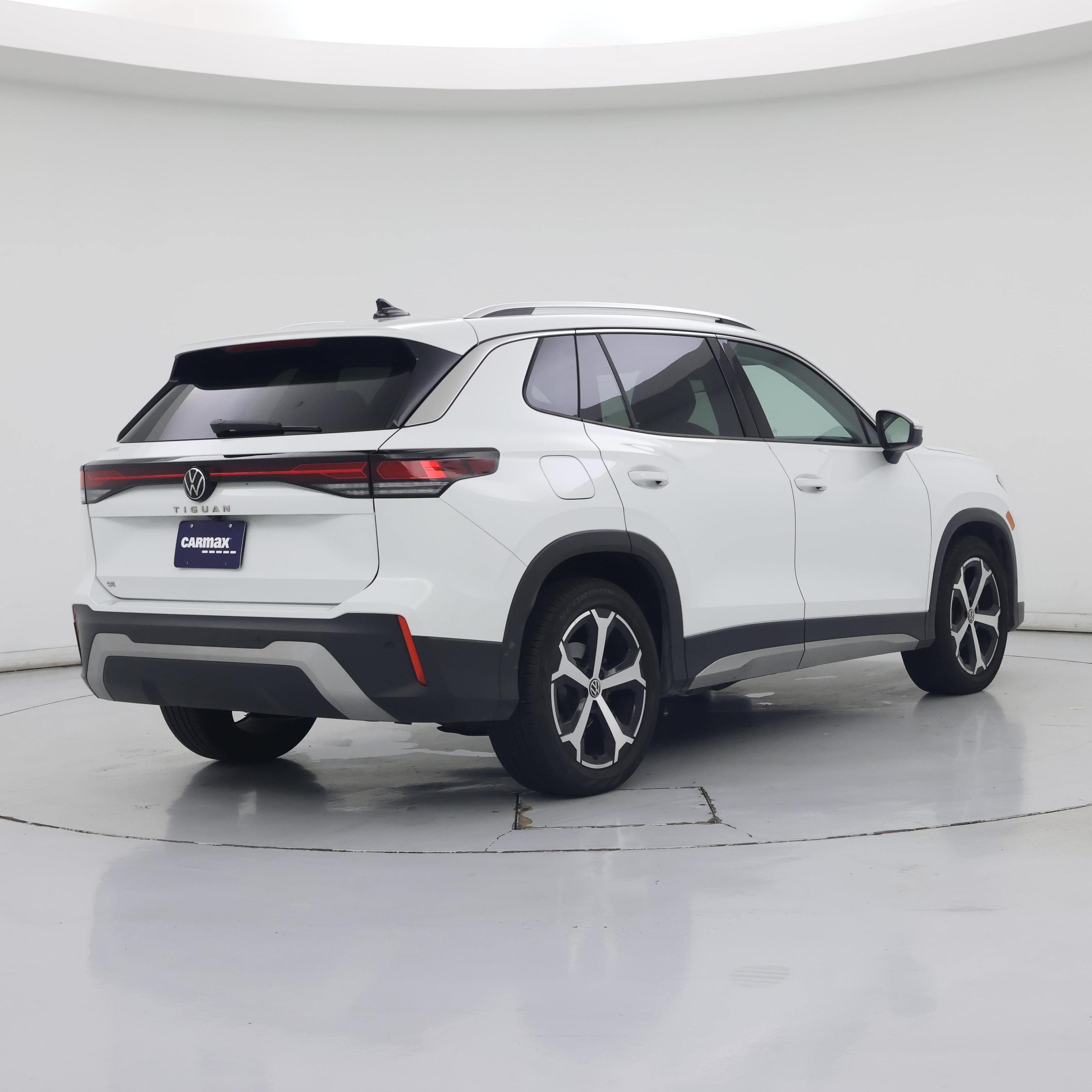 Thumbnail: 2026 Volkswagen Tiguan - 8