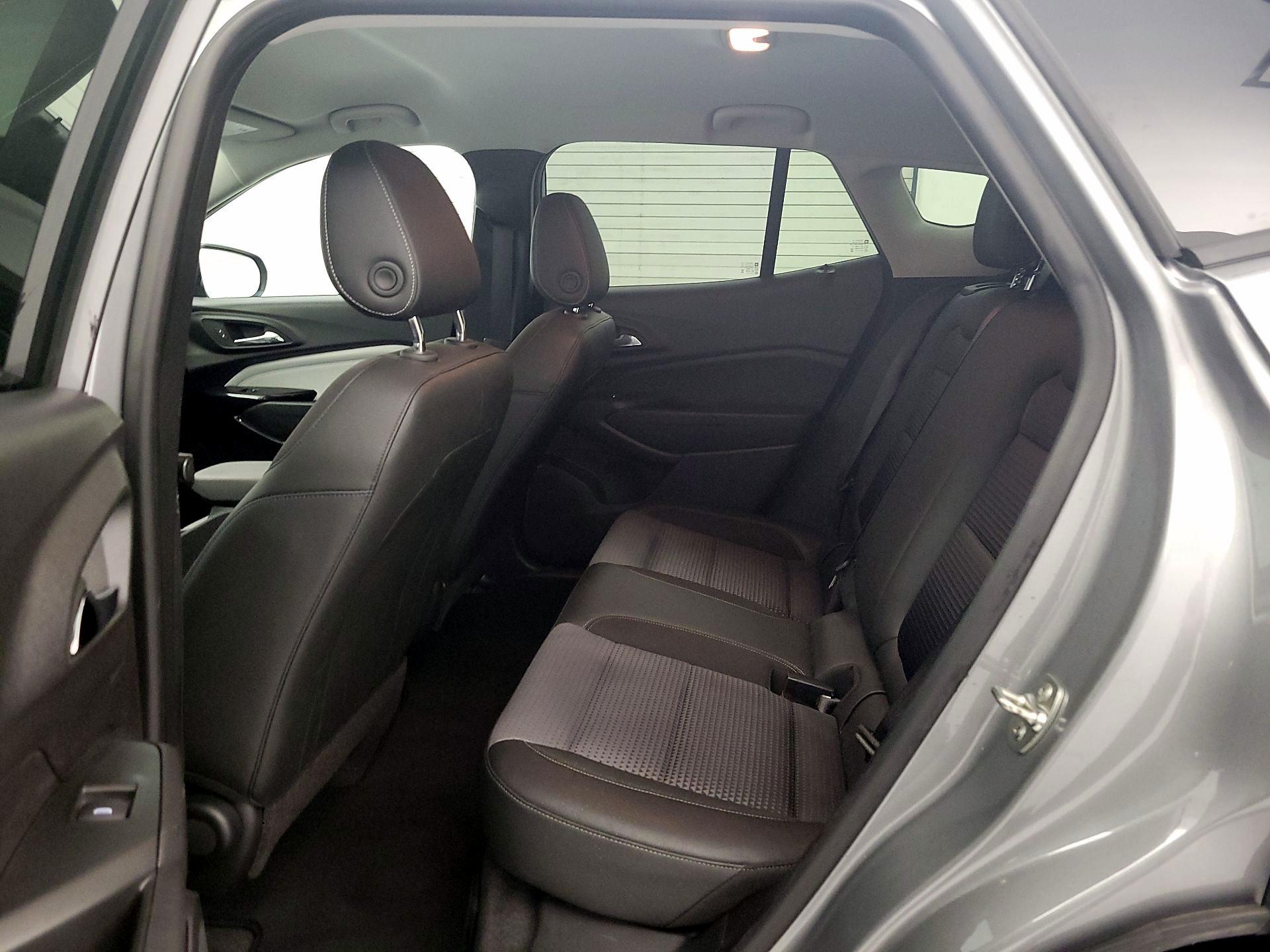 Thumbnail: 2025 Chevrolet Trax - 19