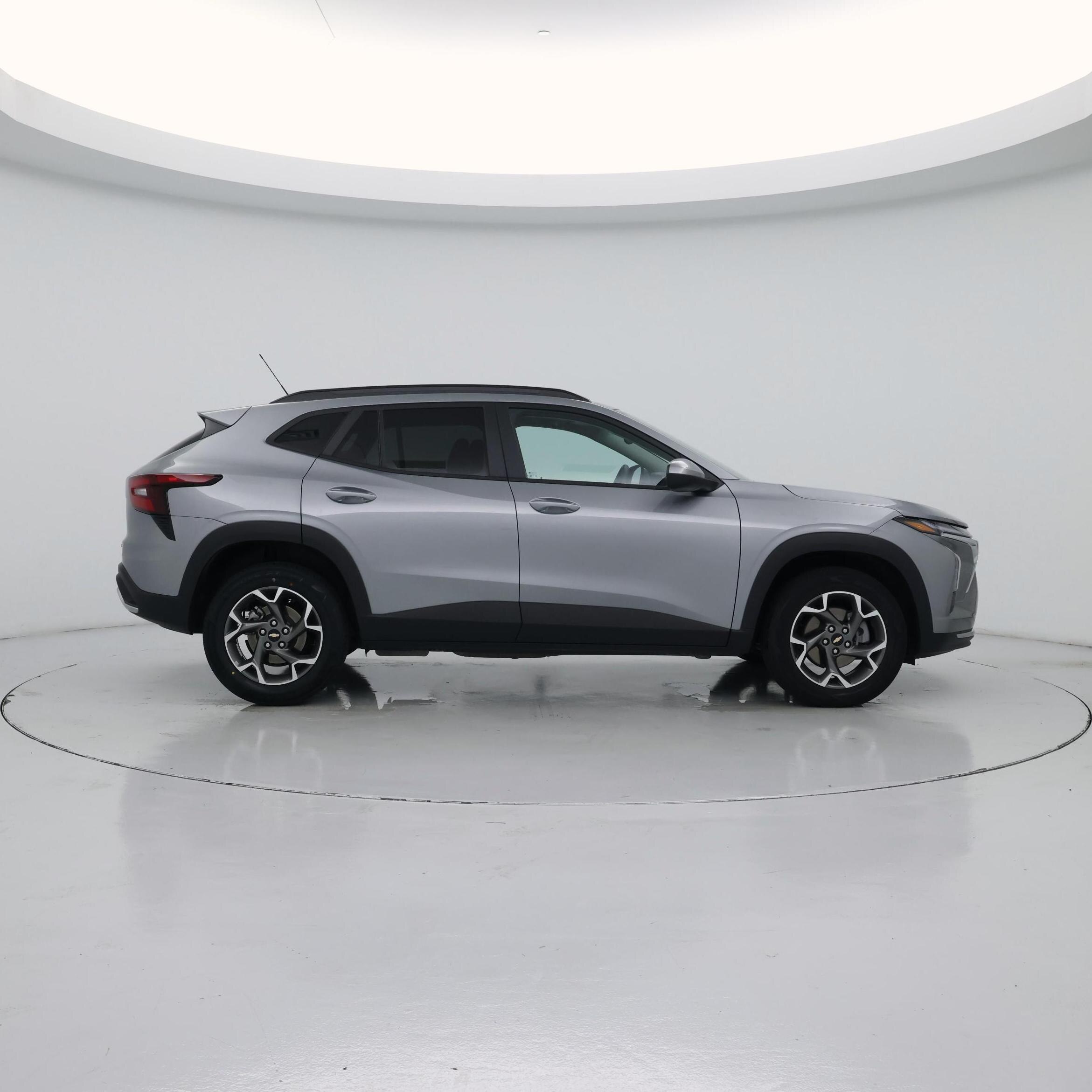 Thumbnail: 2025 Chevrolet Trax - 7