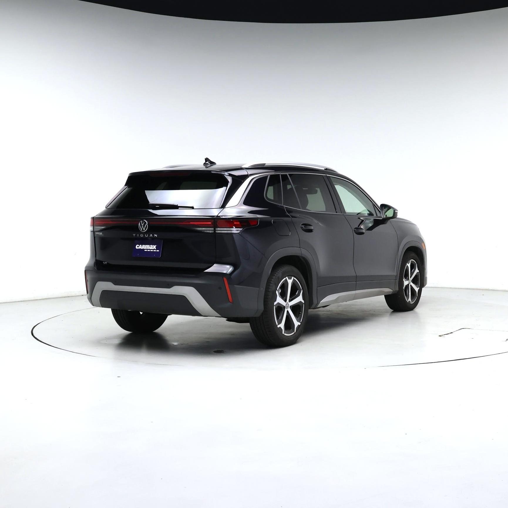 Thumbnail: 2026 Volkswagen Tiguan - 8