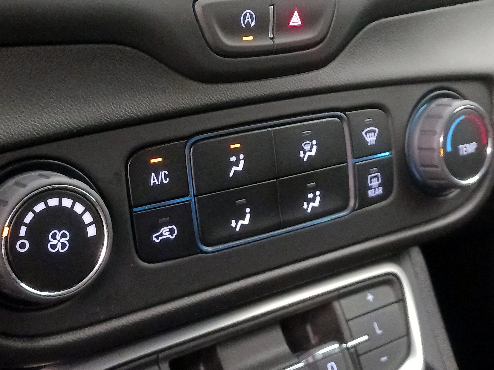Thumbnail: 2024 GMC Terrain - 16