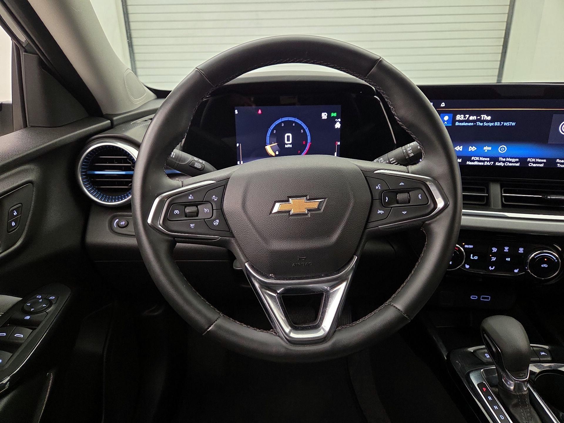 Thumbnail: 2025 Chevrolet Trax - 10