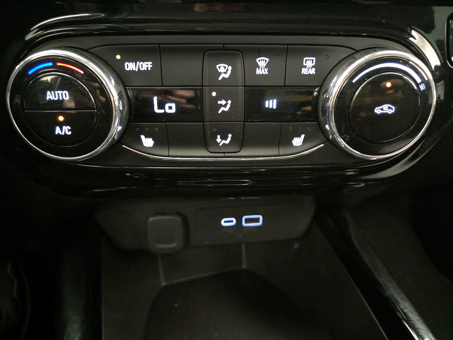 Thumbnail: 2025 Chevrolet Trax - 16