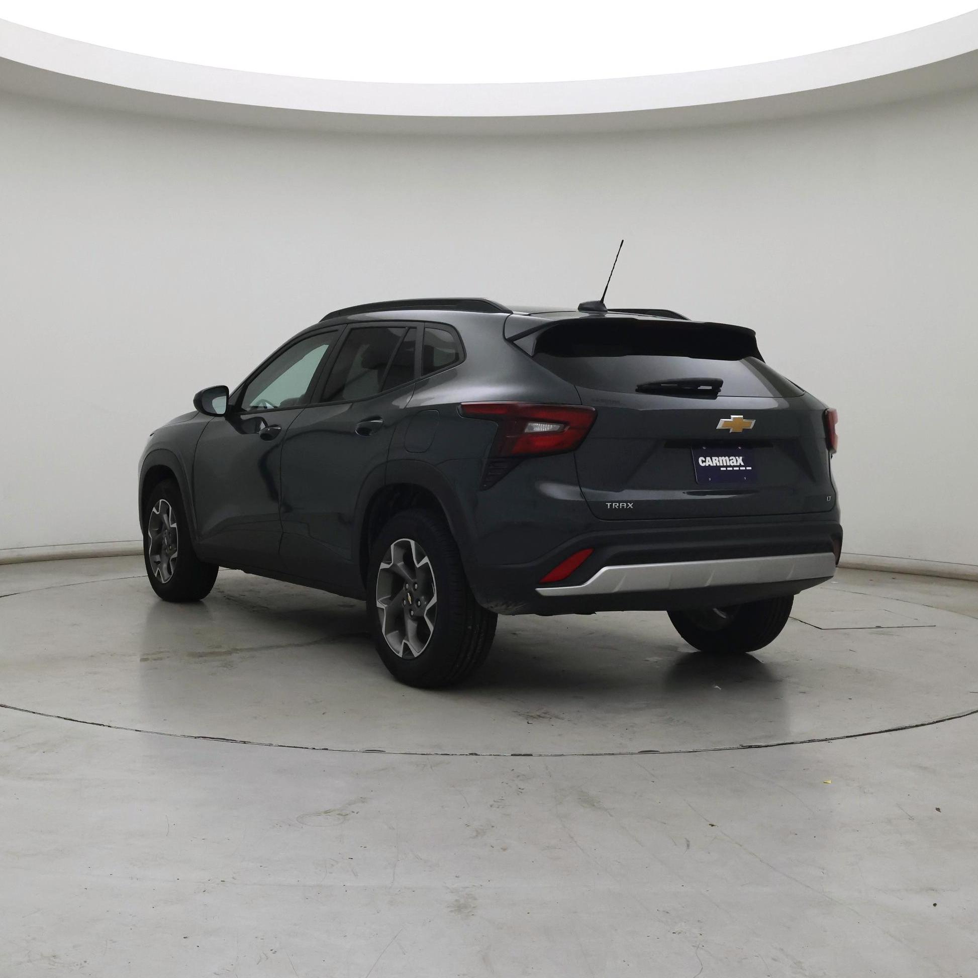 Thumbnail: 2025 Chevrolet Trax - 2