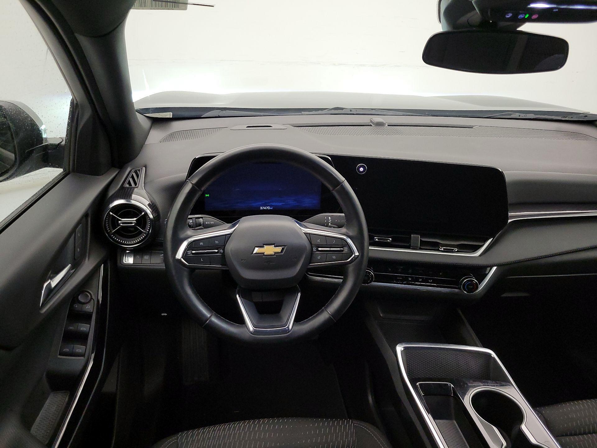 Thumbnail: 2025 Chevrolet Equinox - 10