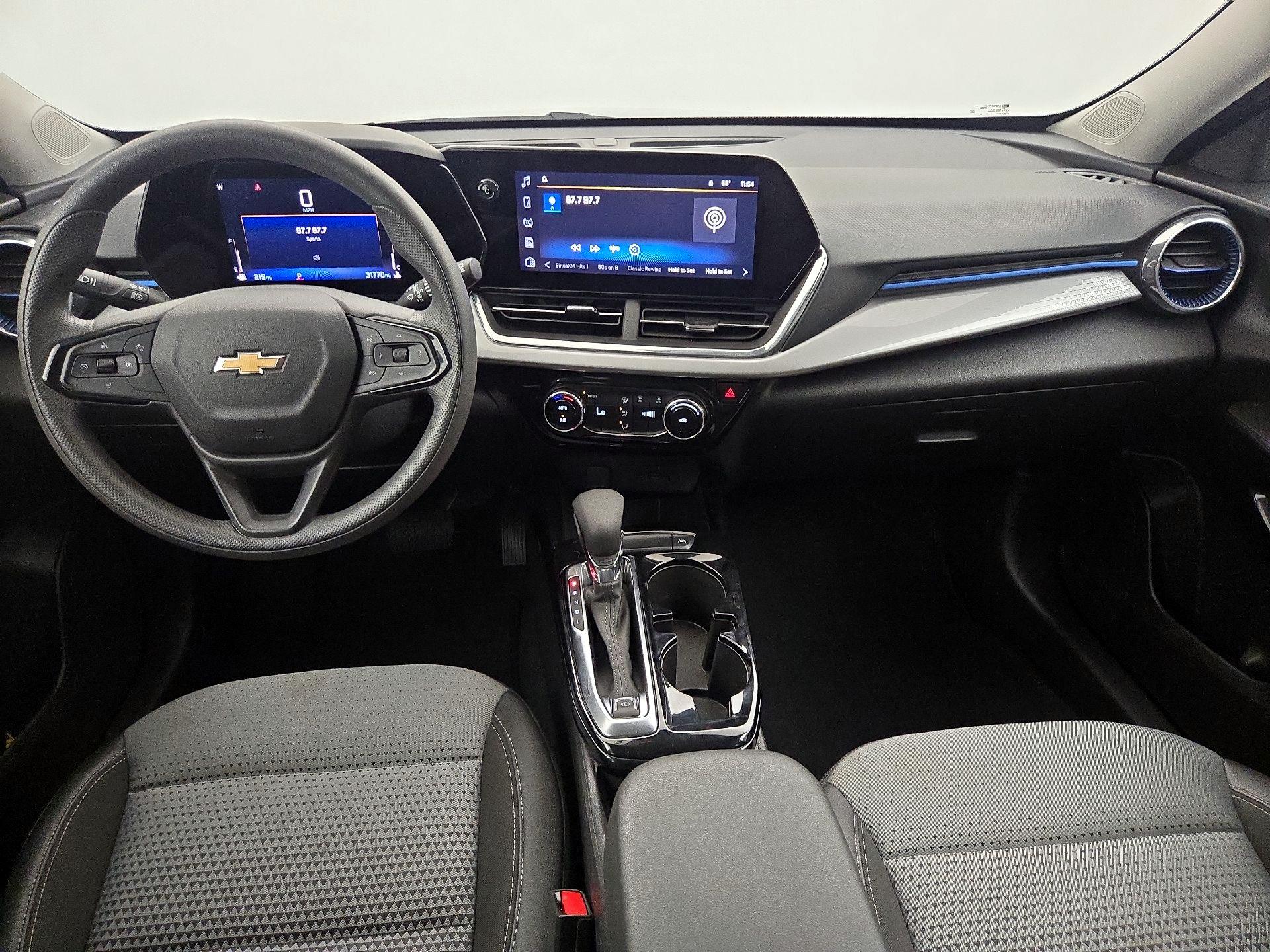 Thumbnail: 2025 Chevrolet Trax - 9