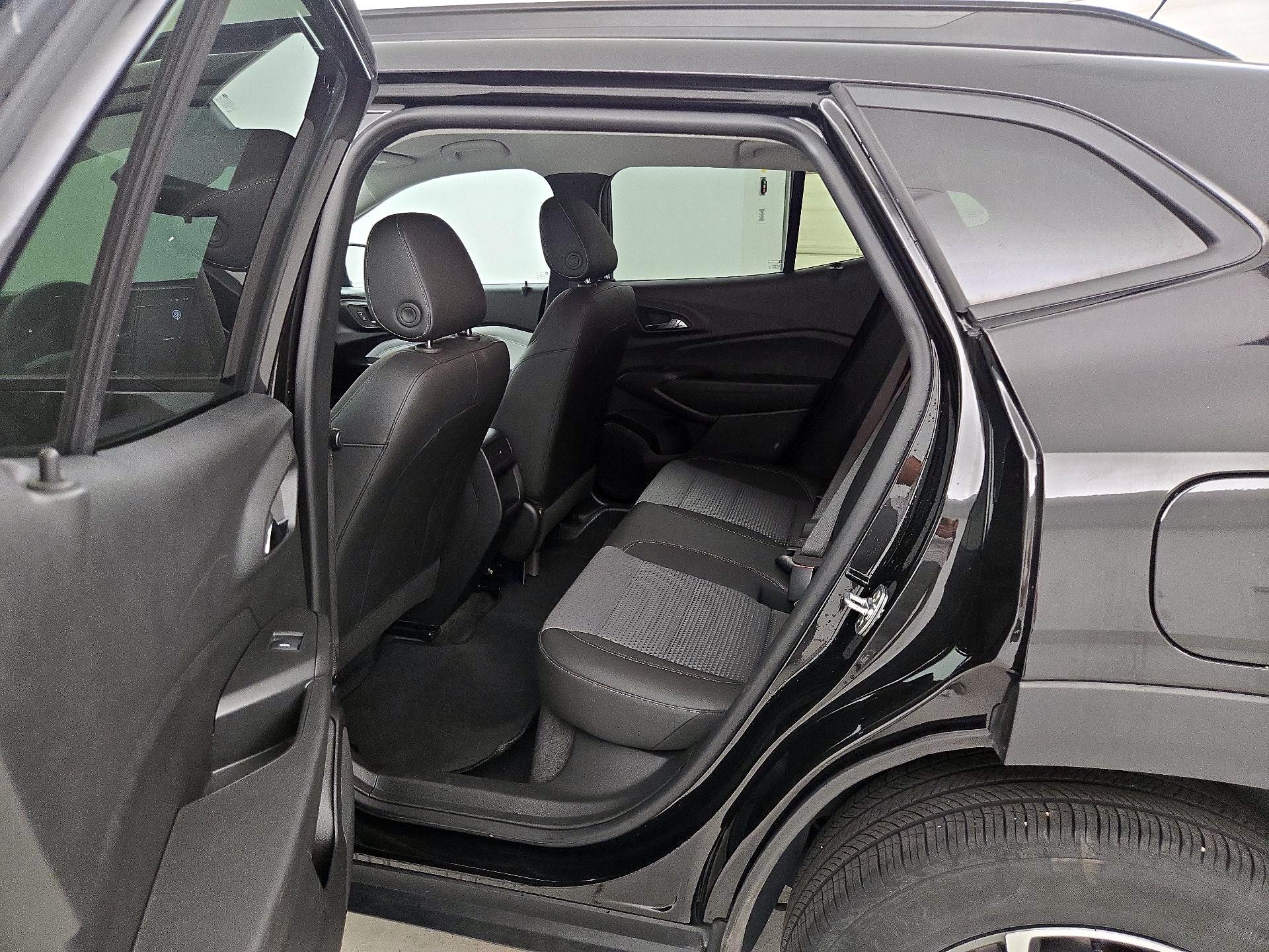 Thumbnail: 2025 Chevrolet Trax - 19