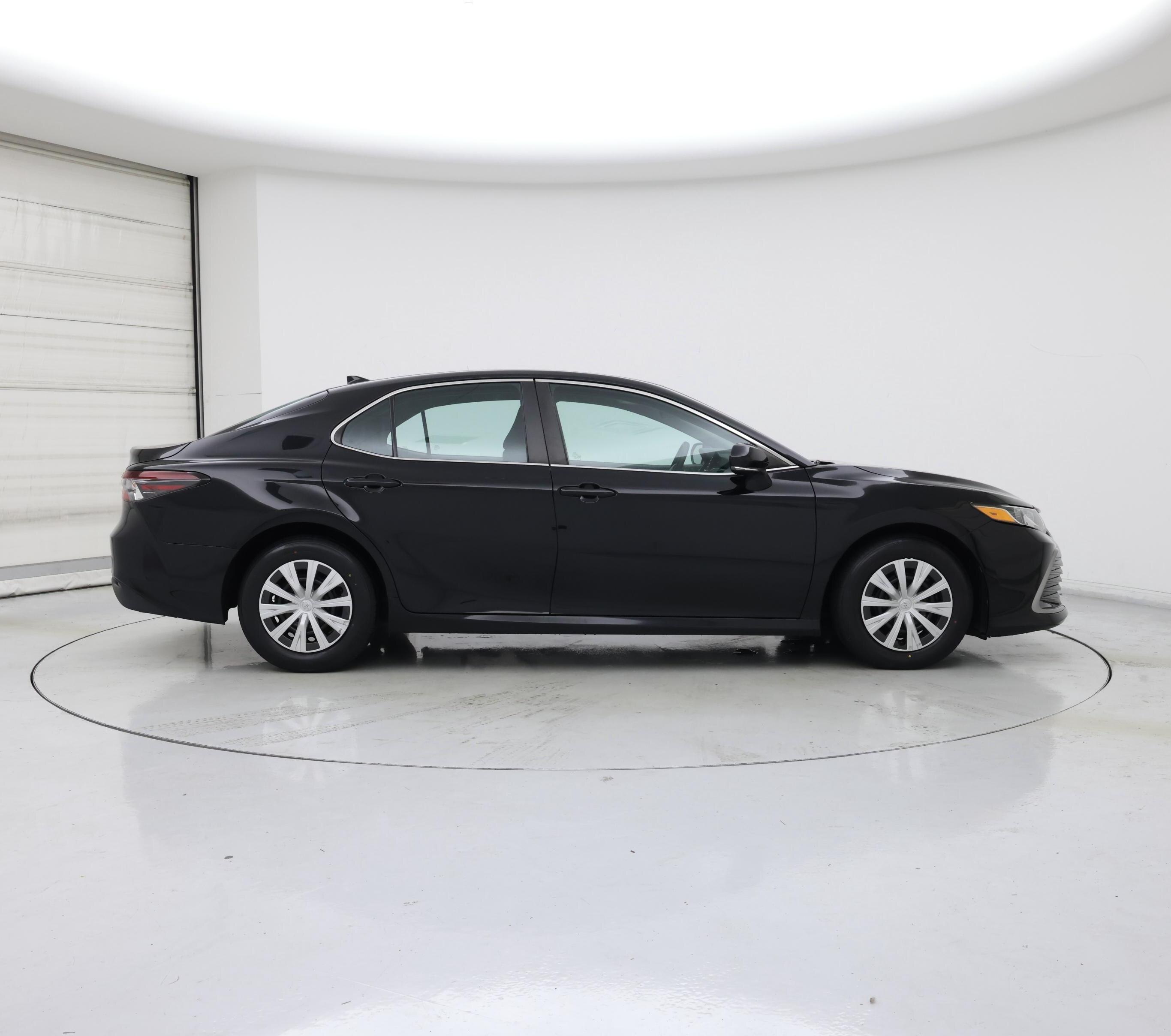 Thumbnail: 2022 Toyota Camry - 7