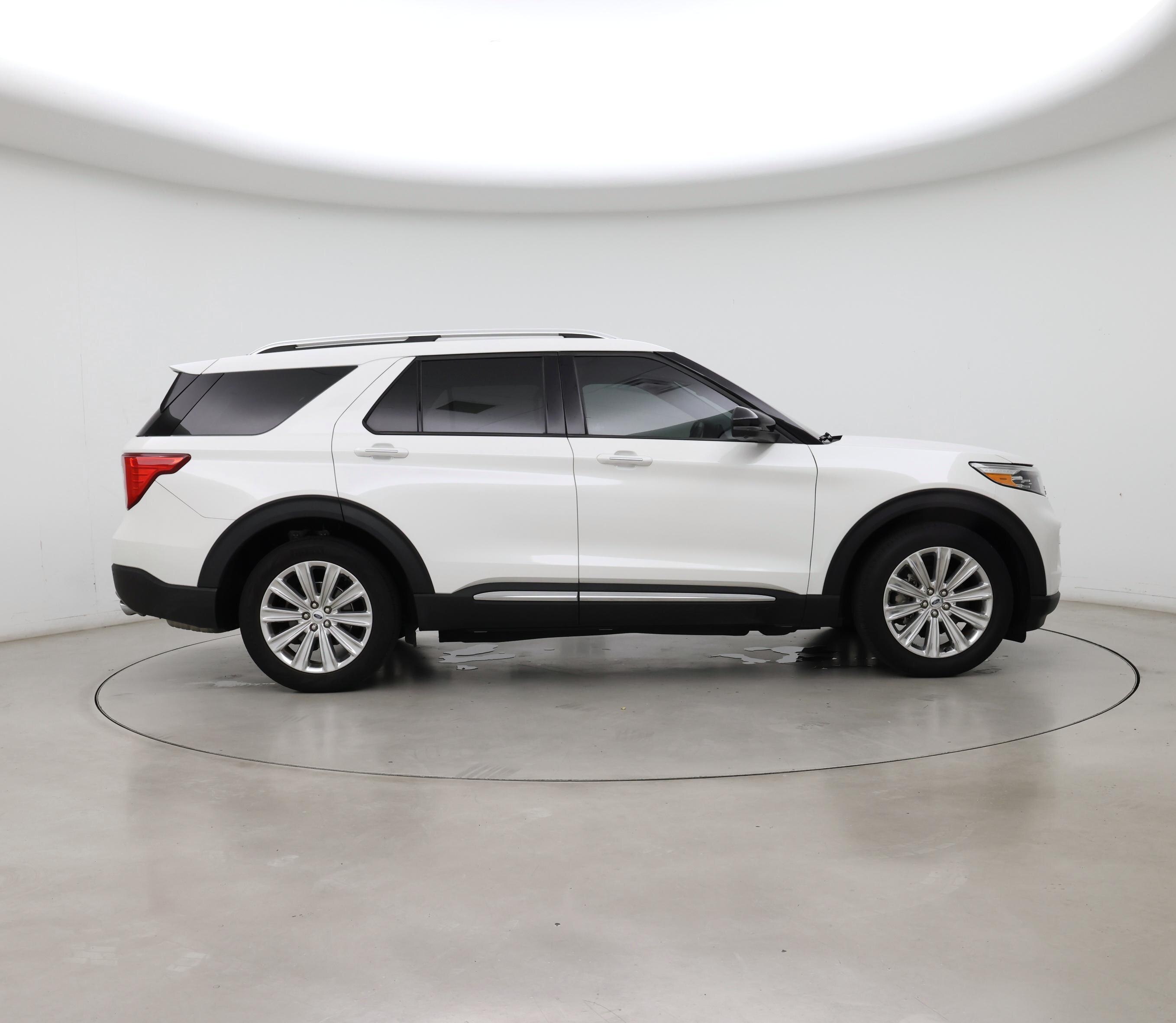 Thumbnail: 2023 Ford Explorer - 7