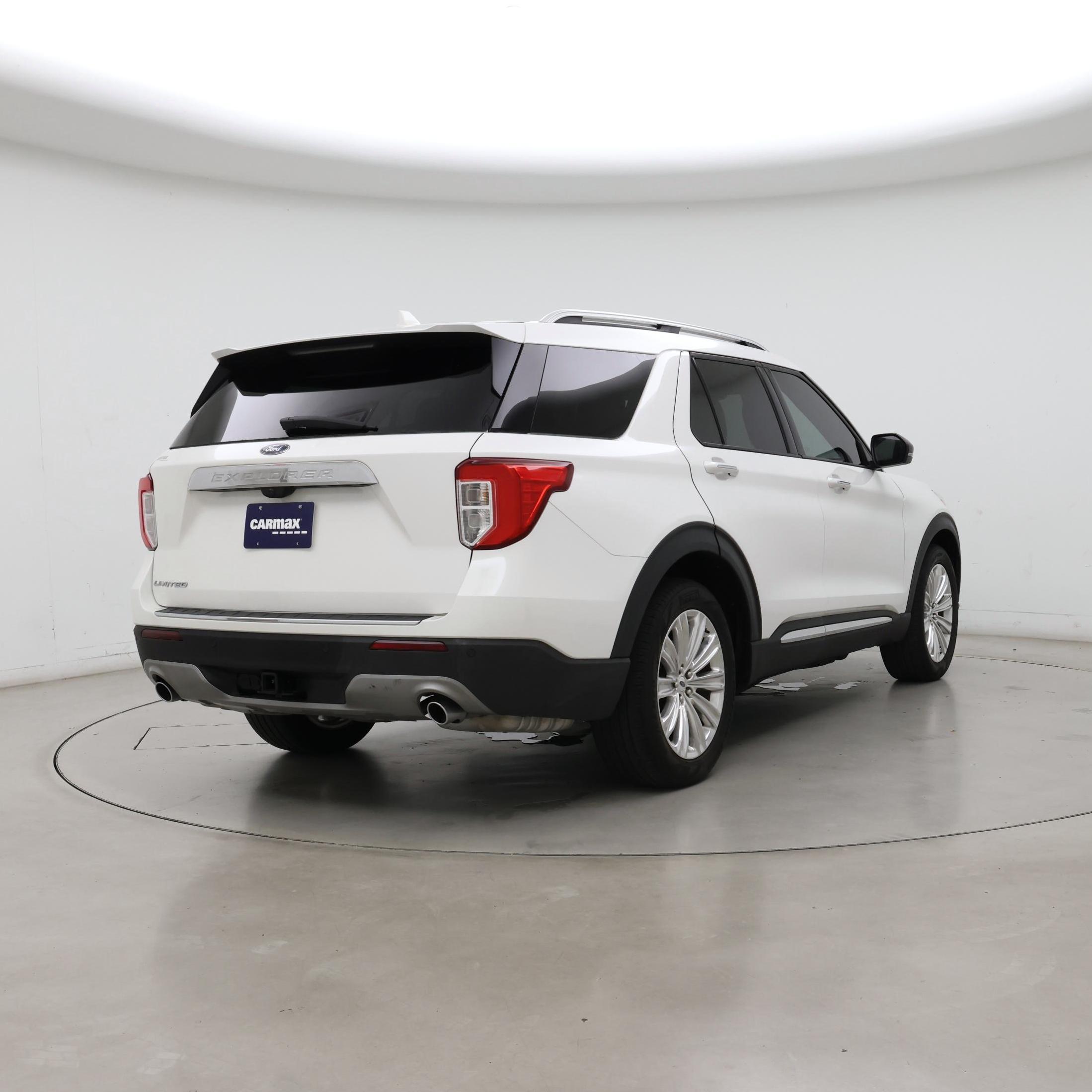 Thumbnail: 2023 Ford Explorer - 8