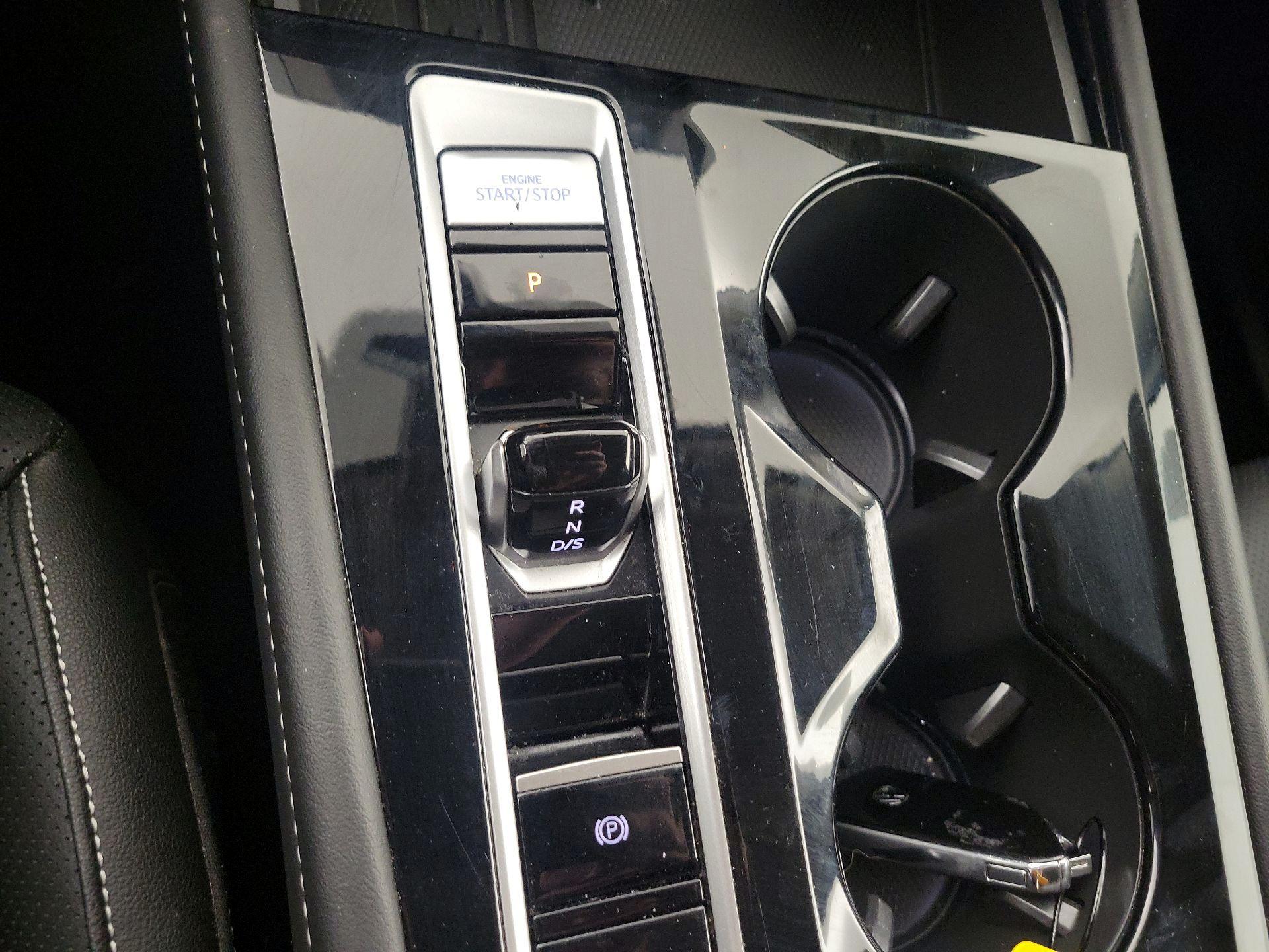 Thumbnail: 2025 Volkswagen Atlas - 17