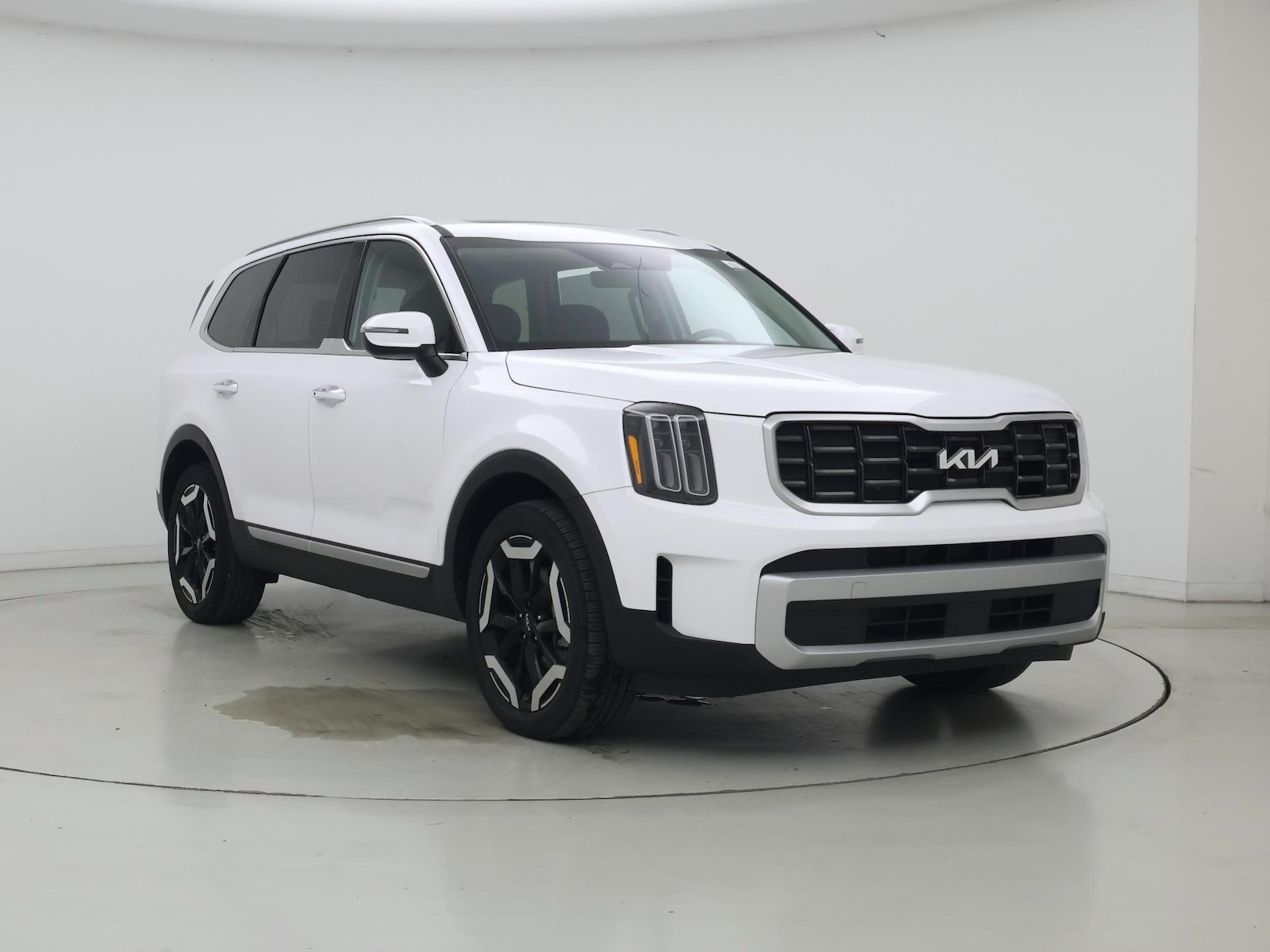 2025 Kia Telluride S - Photo 2