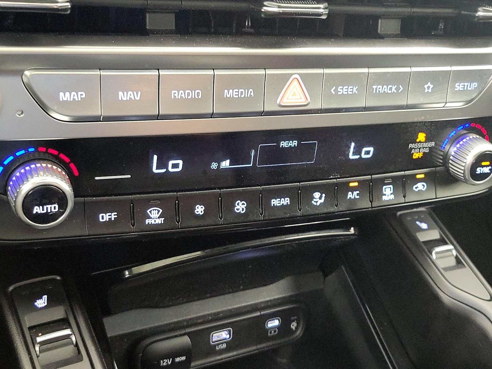 2025 Kia Telluride S - Photo 18