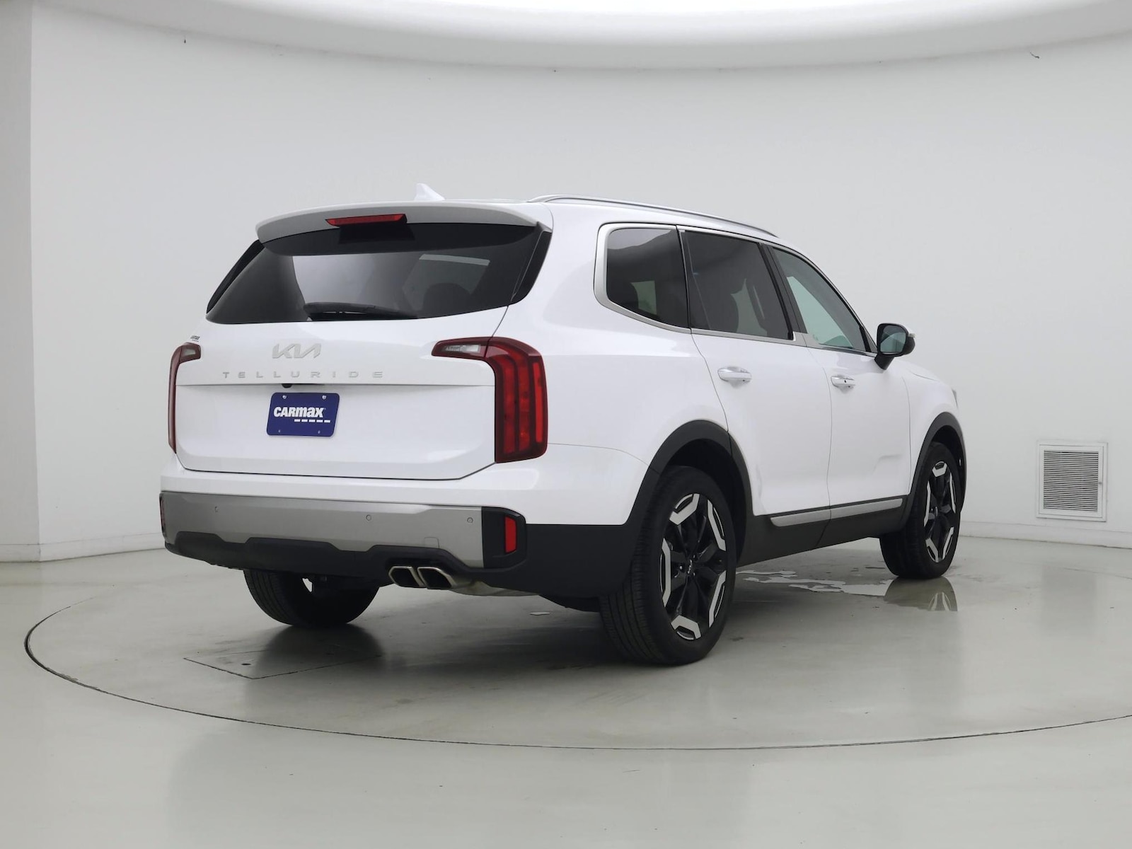 2025 Kia Telluride S - Photo 9
