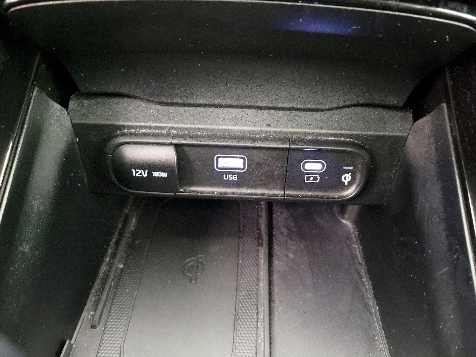 2025 Kia Telluride S - Photo 20