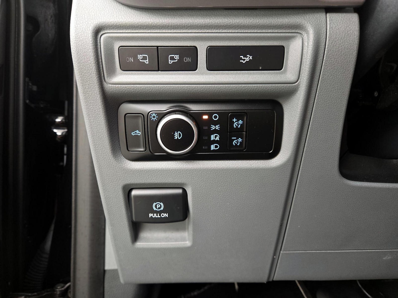 2023 Ford F-150 XLT - Photo 14