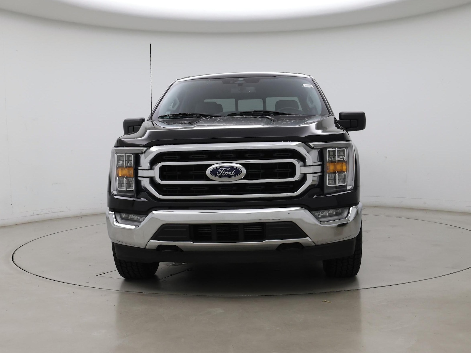 2023 Ford F-150 XLT - Photo 6