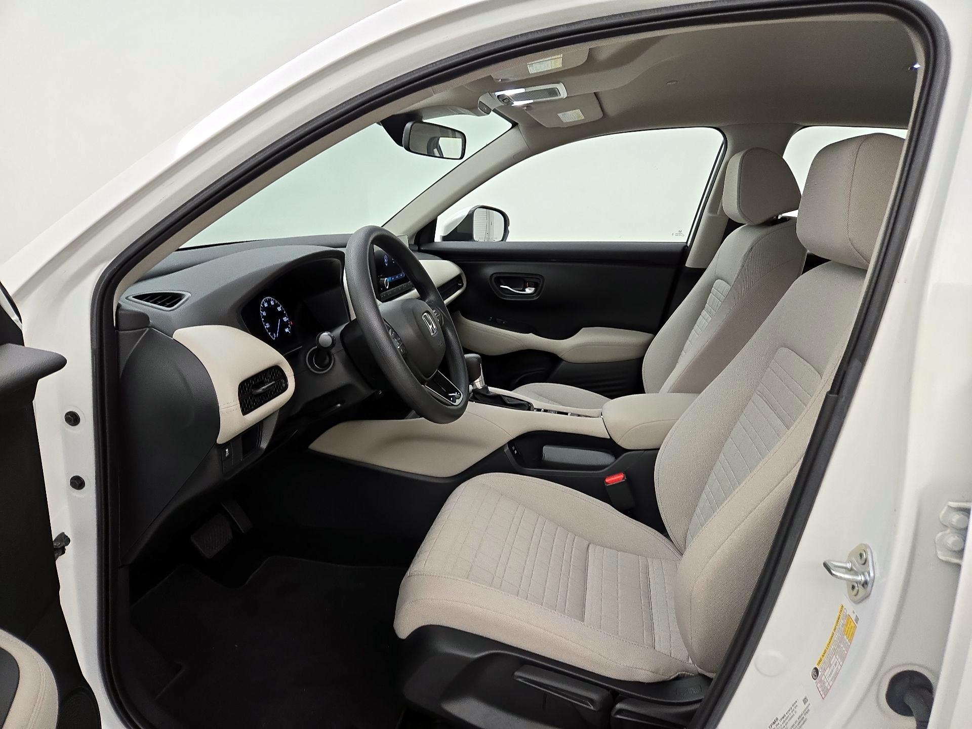 Thumbnail: 2025 Honda HR-V - 11