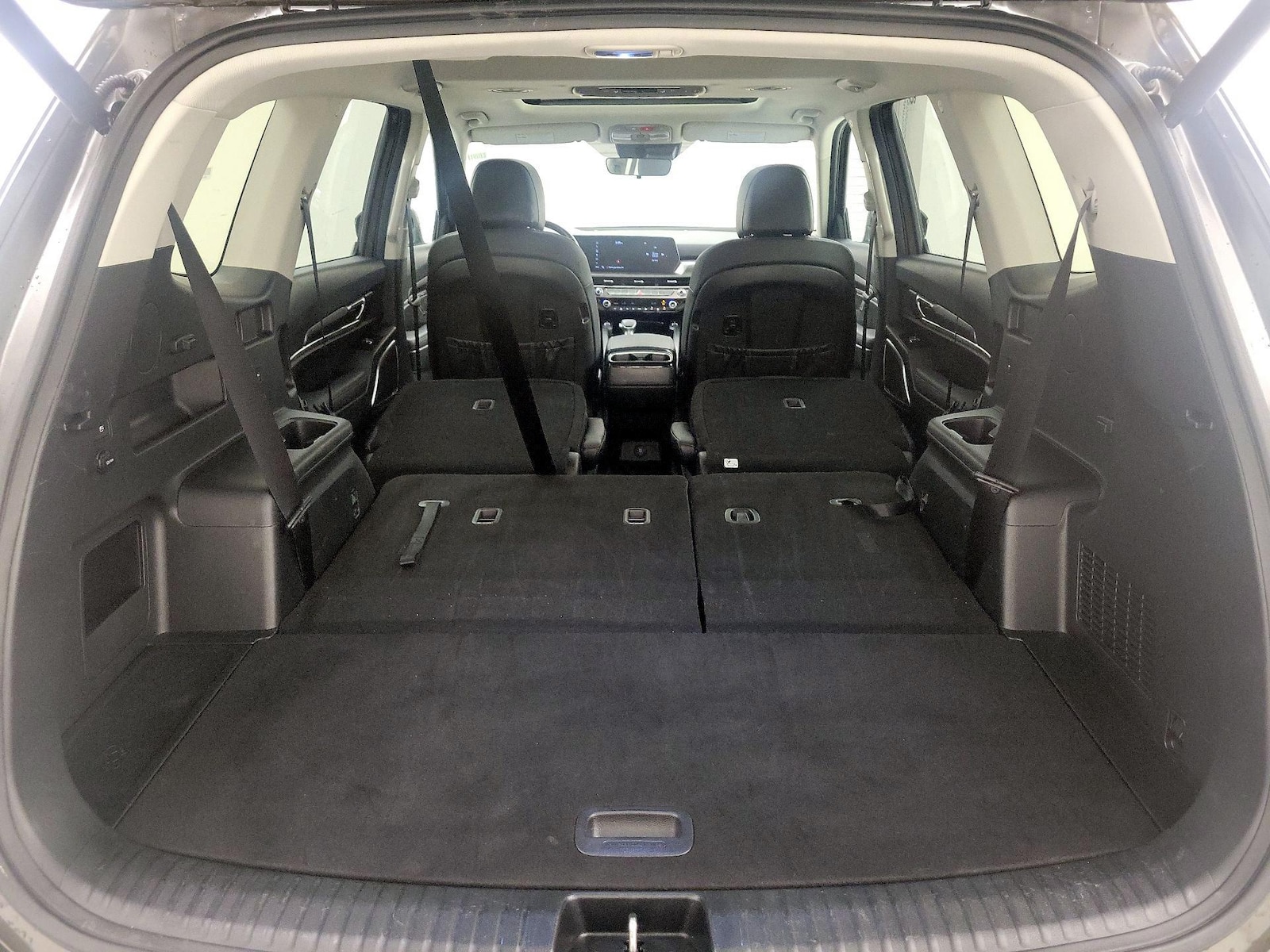 2025 Kia Telluride S - Photo 25
