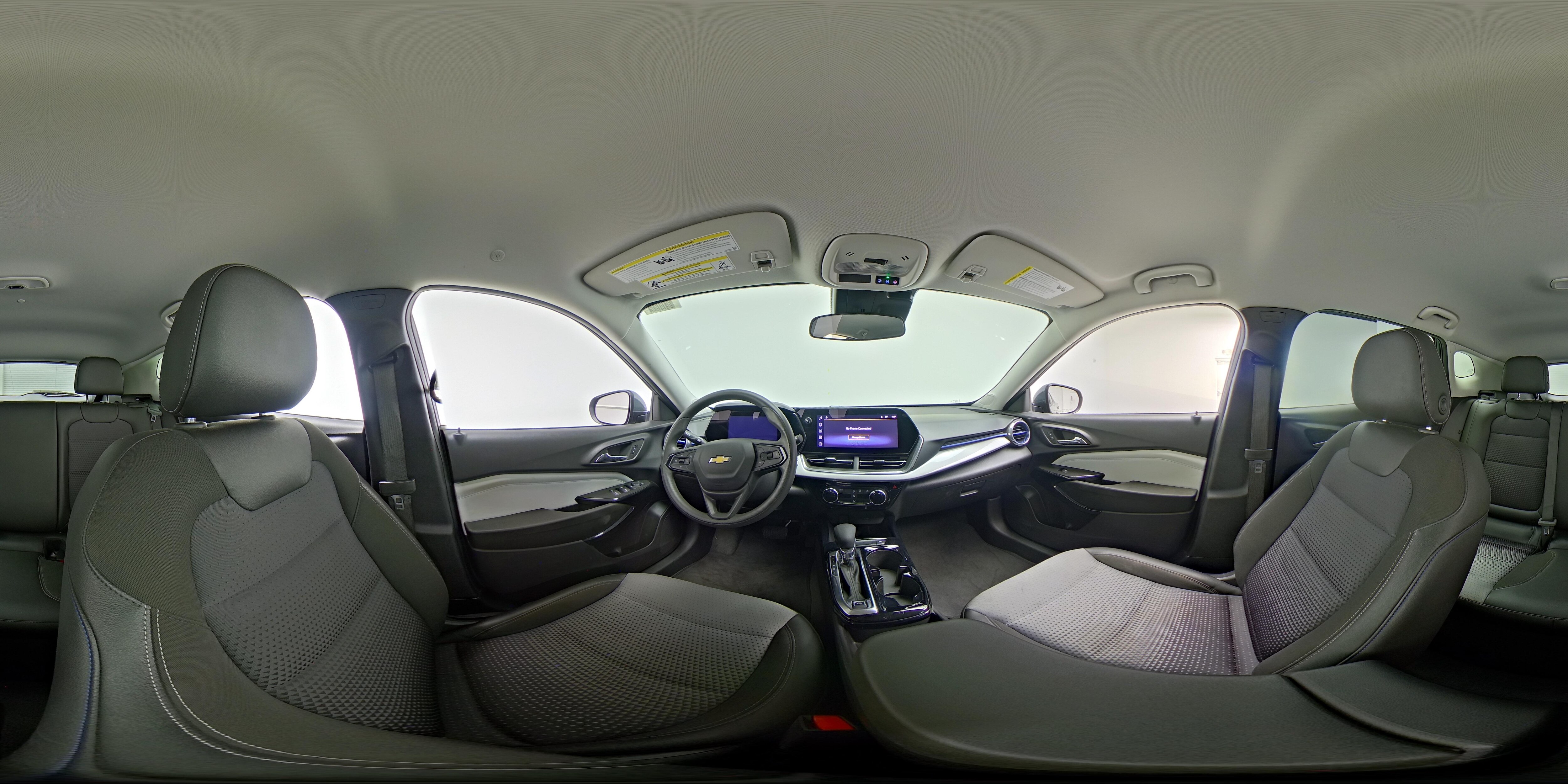 2025 Chevrolet Trax LT - Photo 25