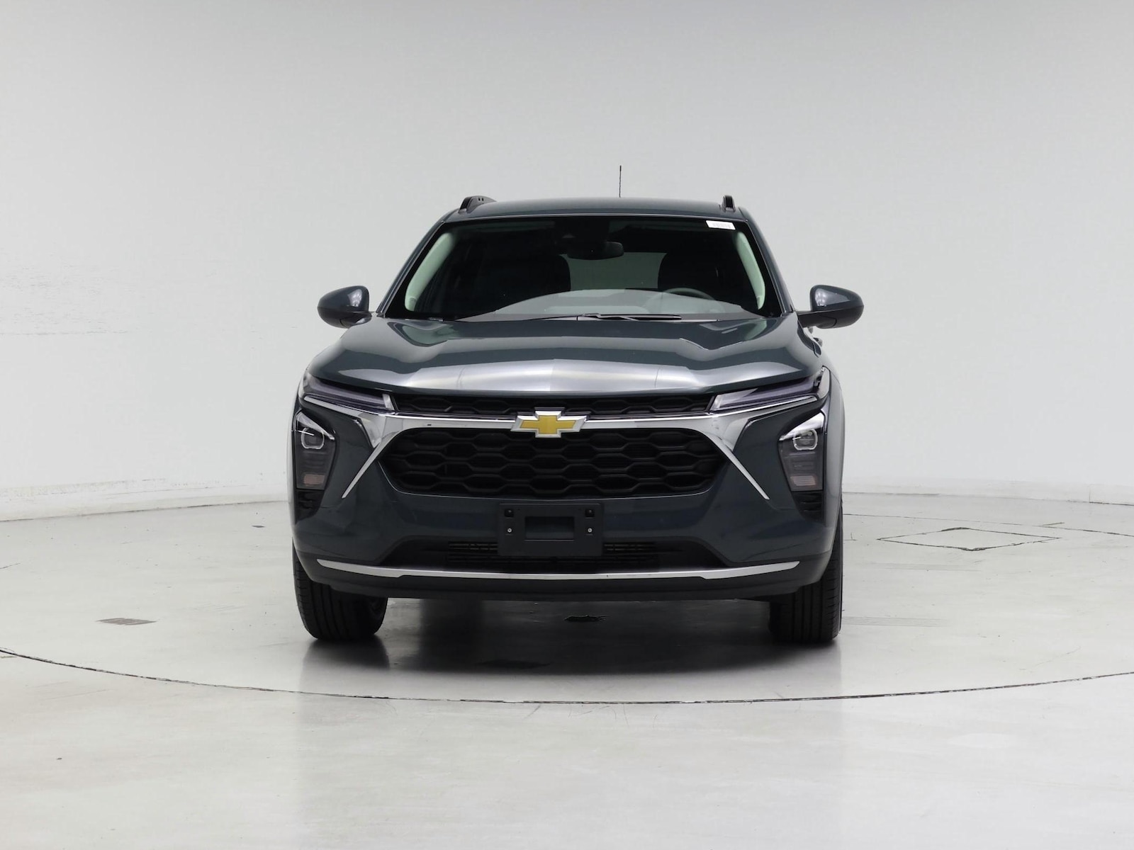 2025 Chevrolet Trax LT - Photo 6