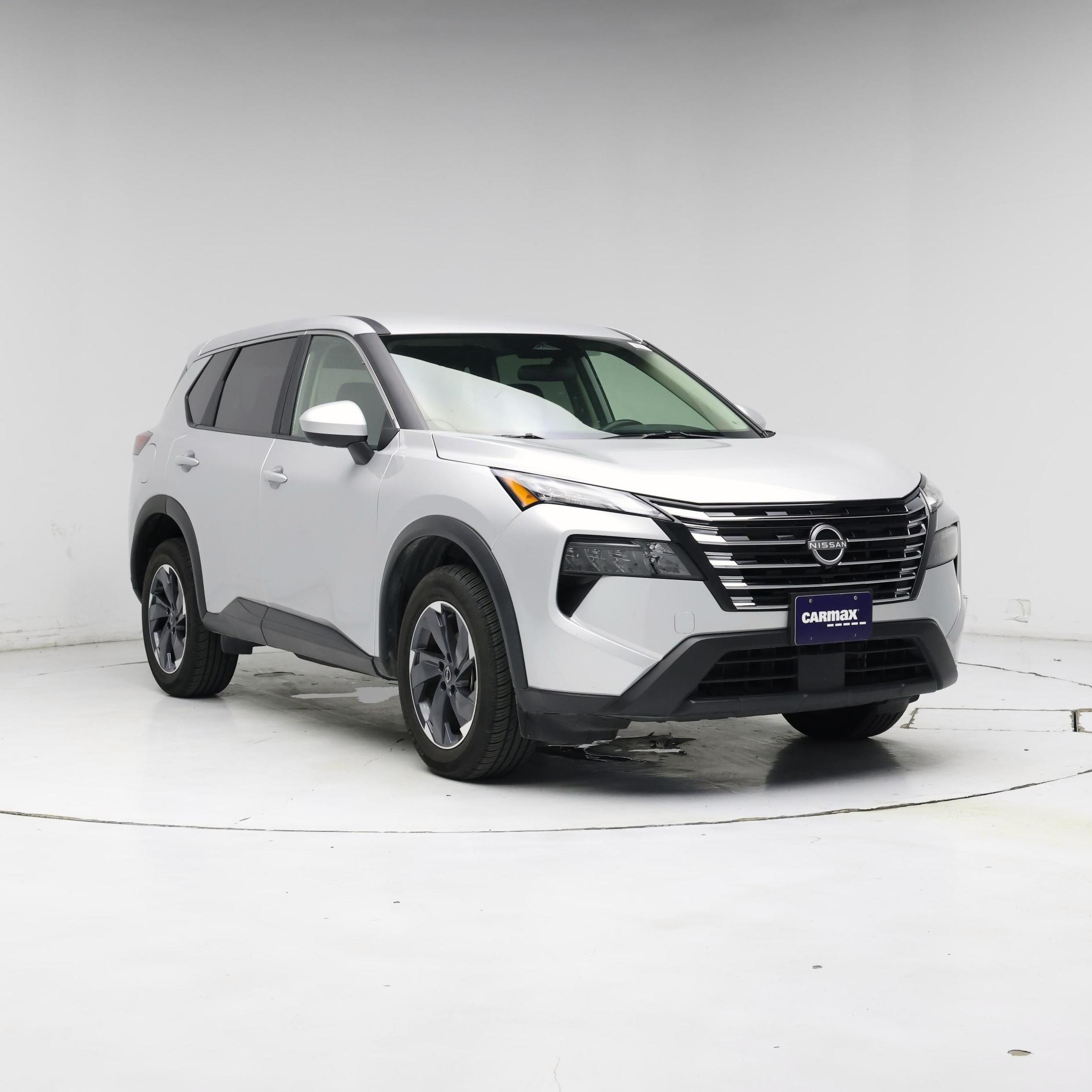 Silver 2025 Nissan Rogue SUV / Crossover Front-Wheel Drive Automatic