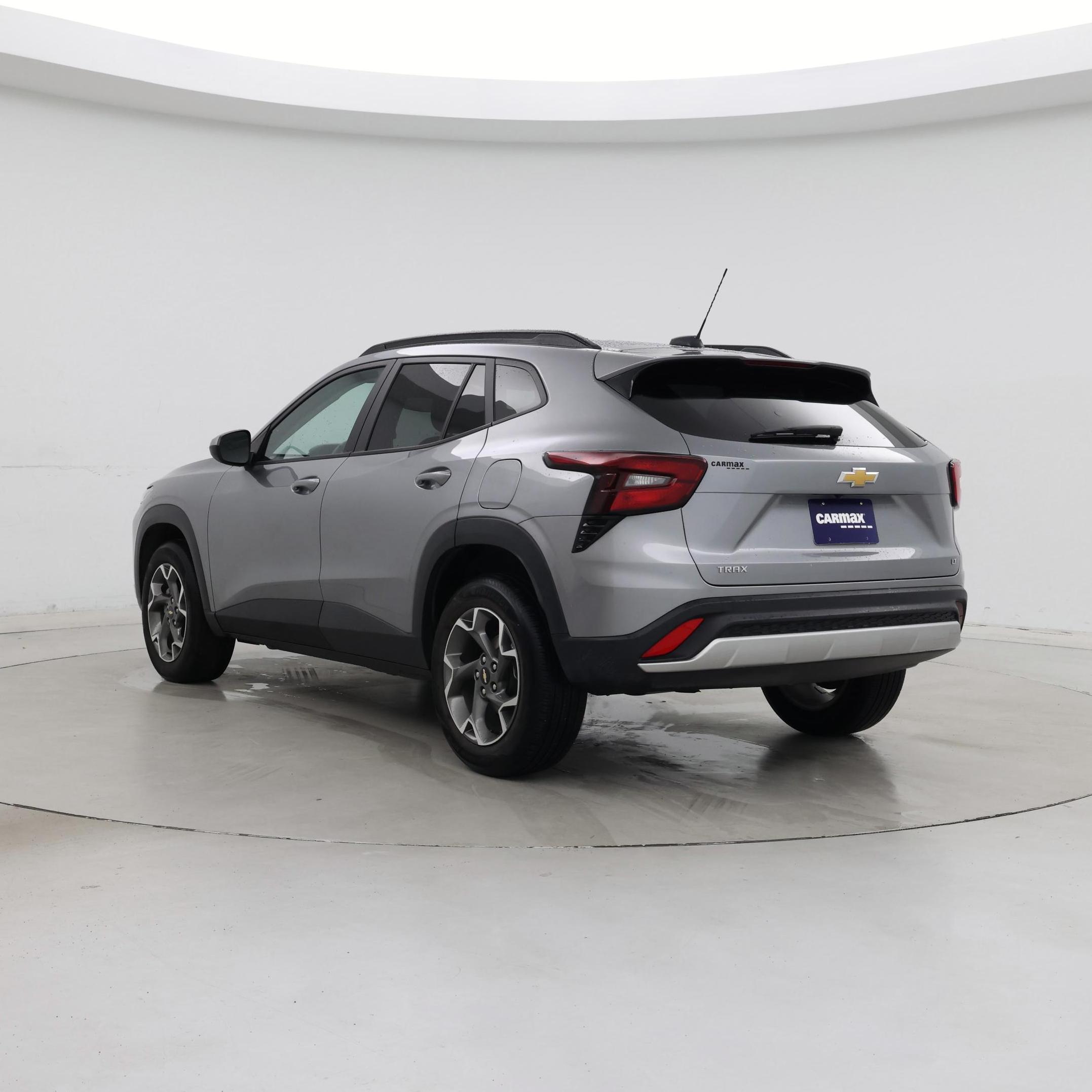 Thumbnail: 2025 Chevrolet Trax - 2