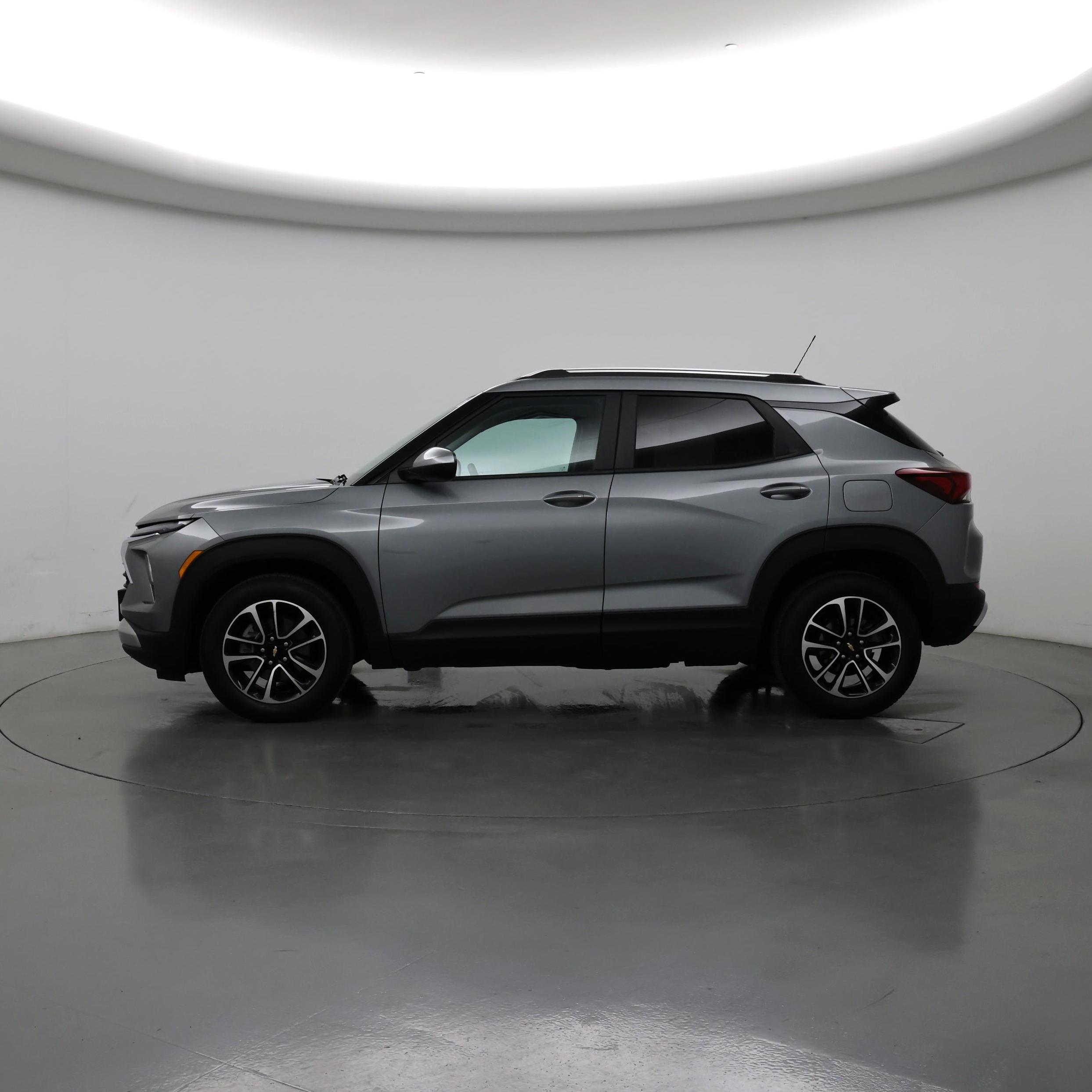Thumbnail: 2025 Chevrolet TrailBlazer - 3