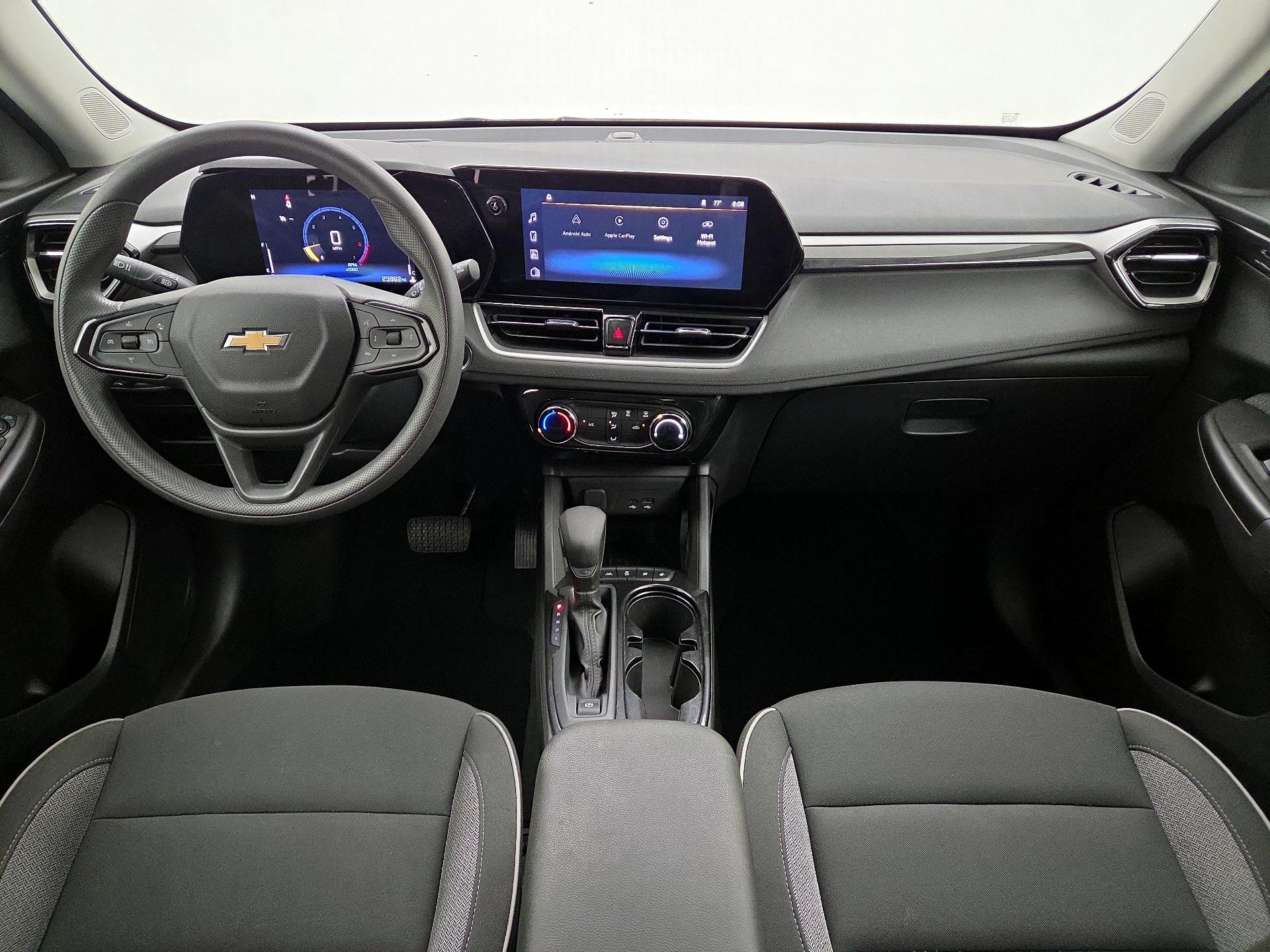 Thumbnail: 2025 Chevrolet TrailBlazer - 9