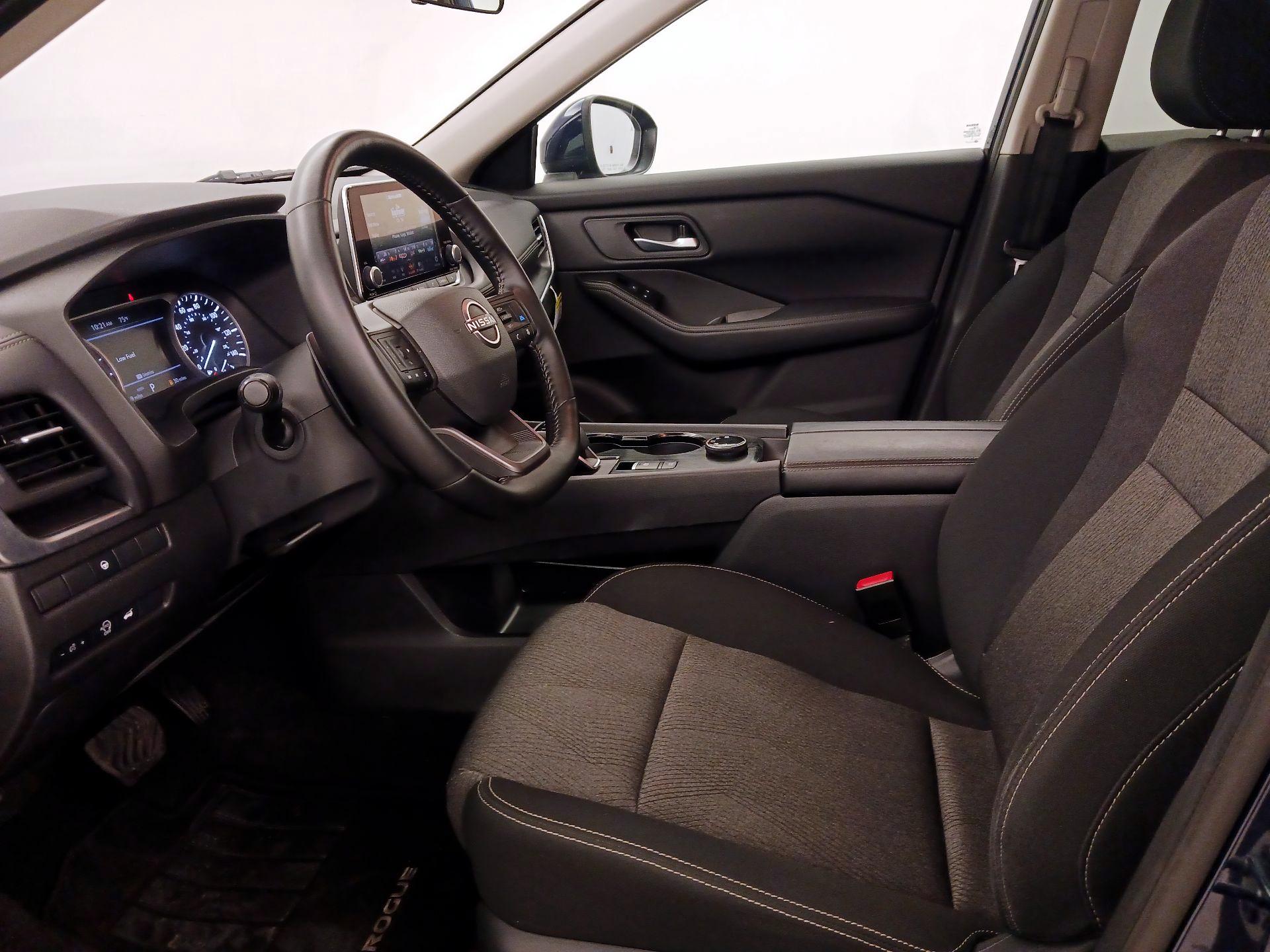 Thumbnail: 2025 Nissan Rogue - 11