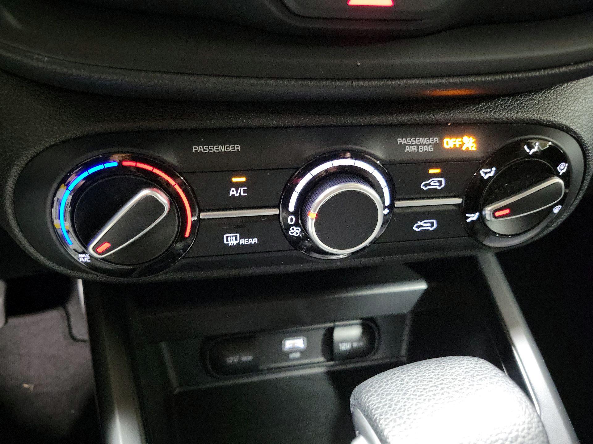 Thumbnail: 2025 Kia Soul - 16
