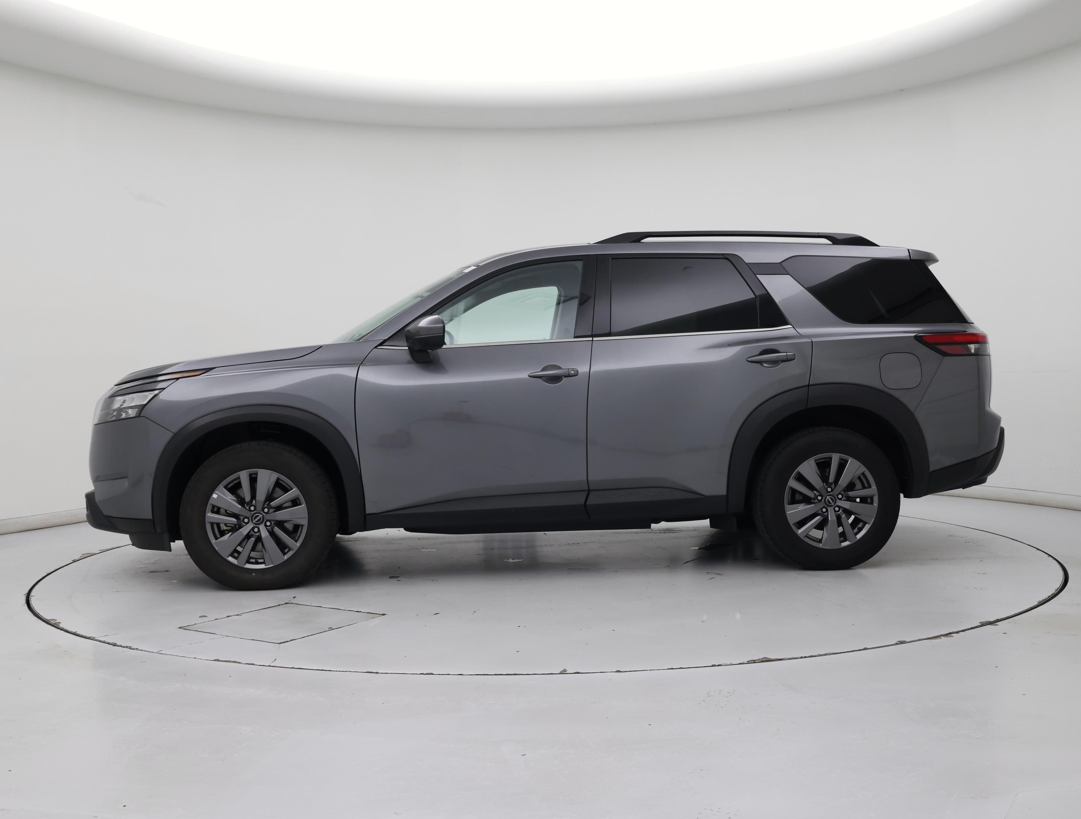 Thumbnail: 2025 Nissan Pathfinder - 3