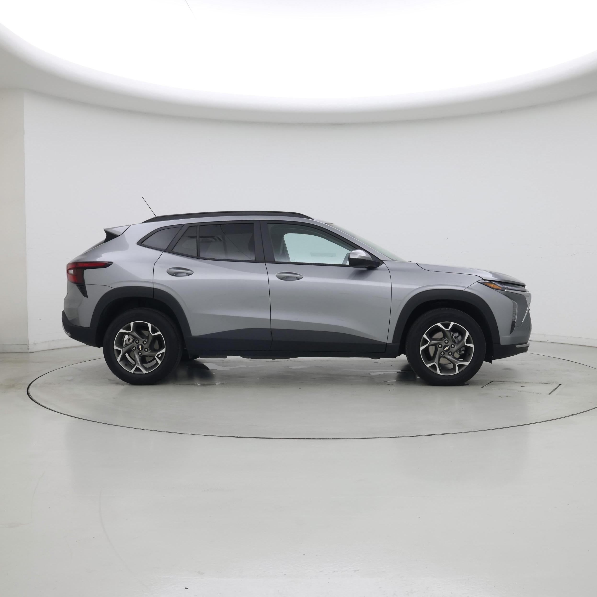 Thumbnail: 2025 Chevrolet Trax - 7