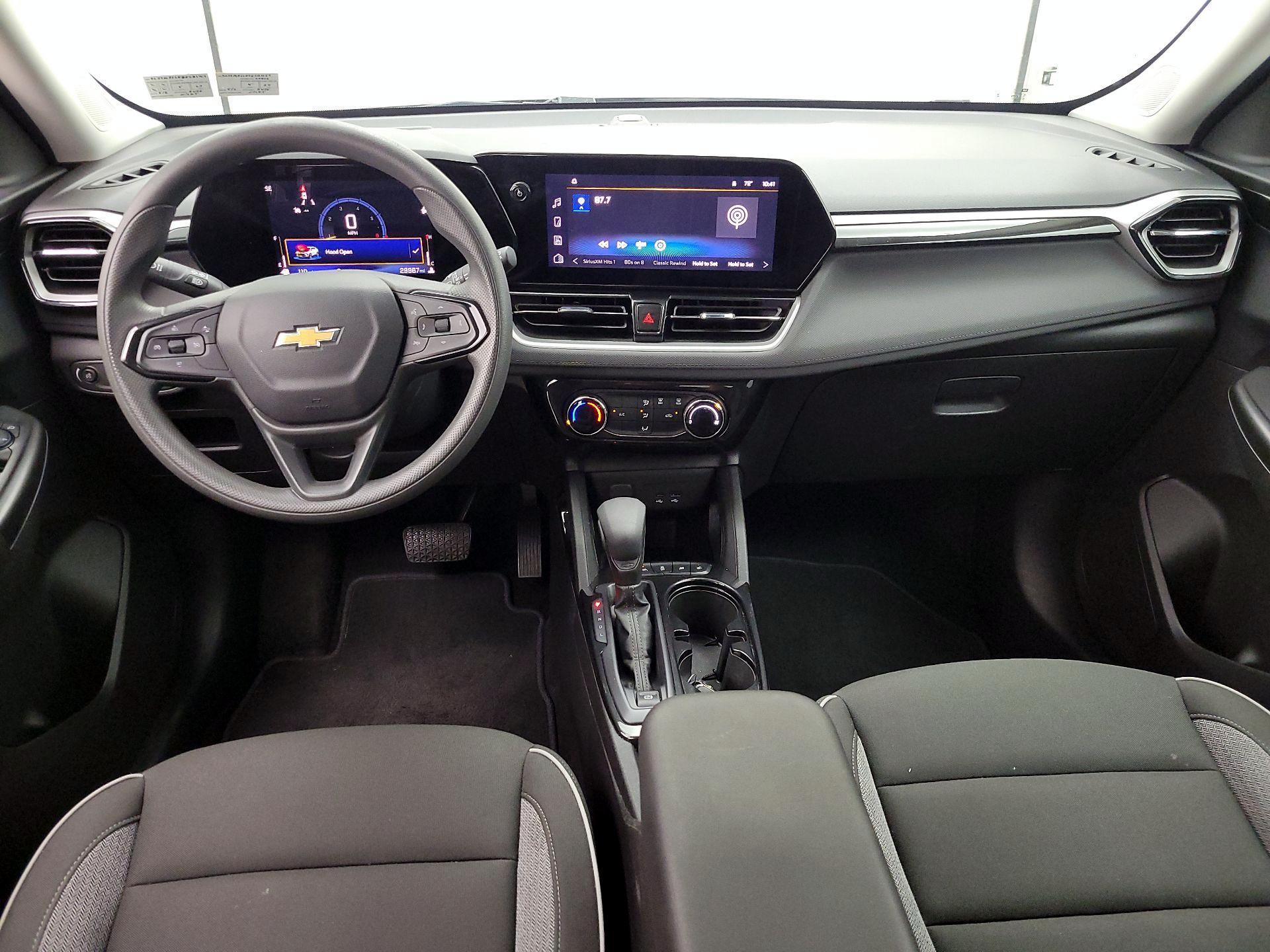 Thumbnail: 2025 Chevrolet TrailBlazer - 9