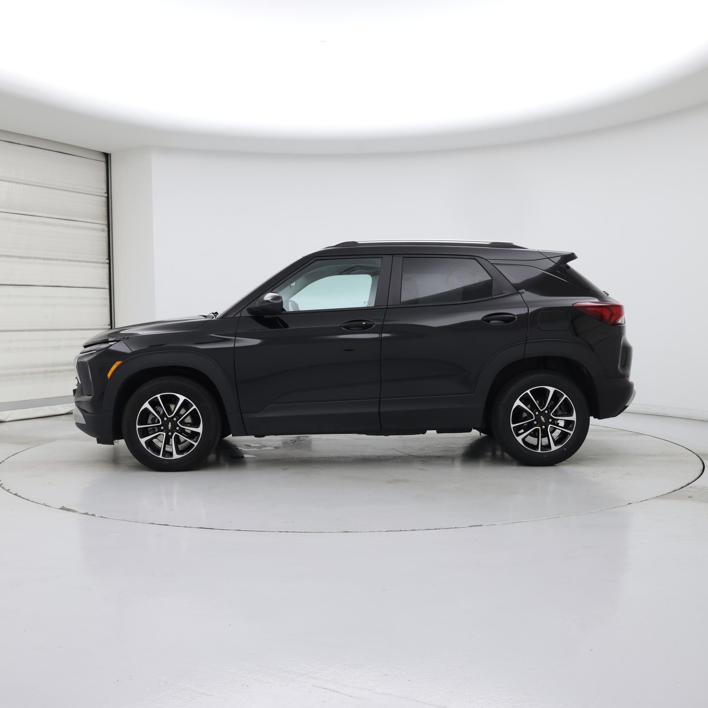 Thumbnail: 2025 Chevrolet TrailBlazer - 3