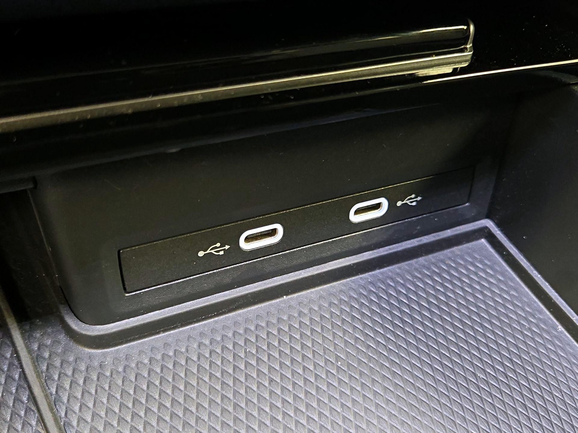 Thumbnail: 2026 Volkswagen Atlas - 18