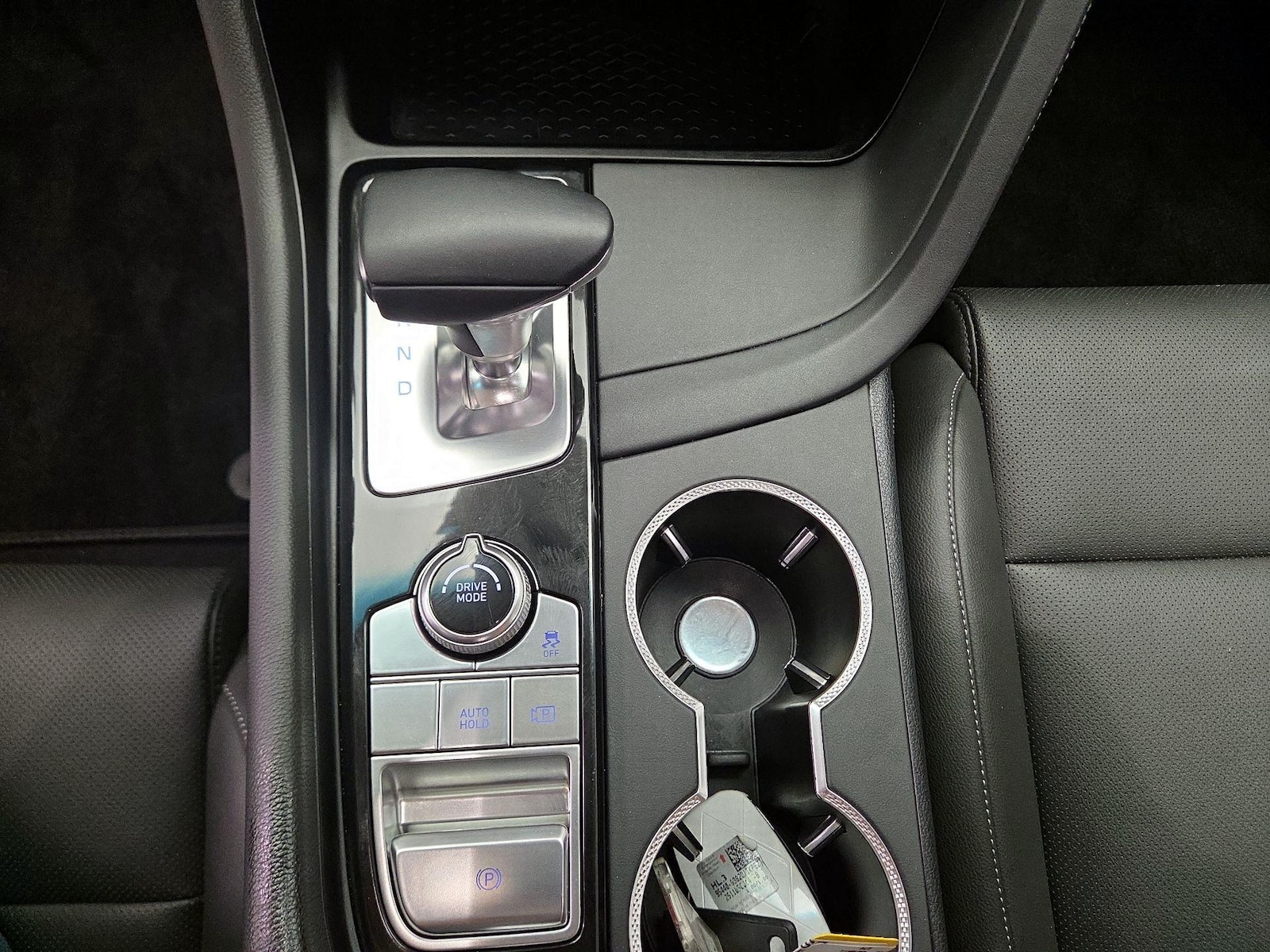 2026 GENESIS G70 Standard - Photo 14