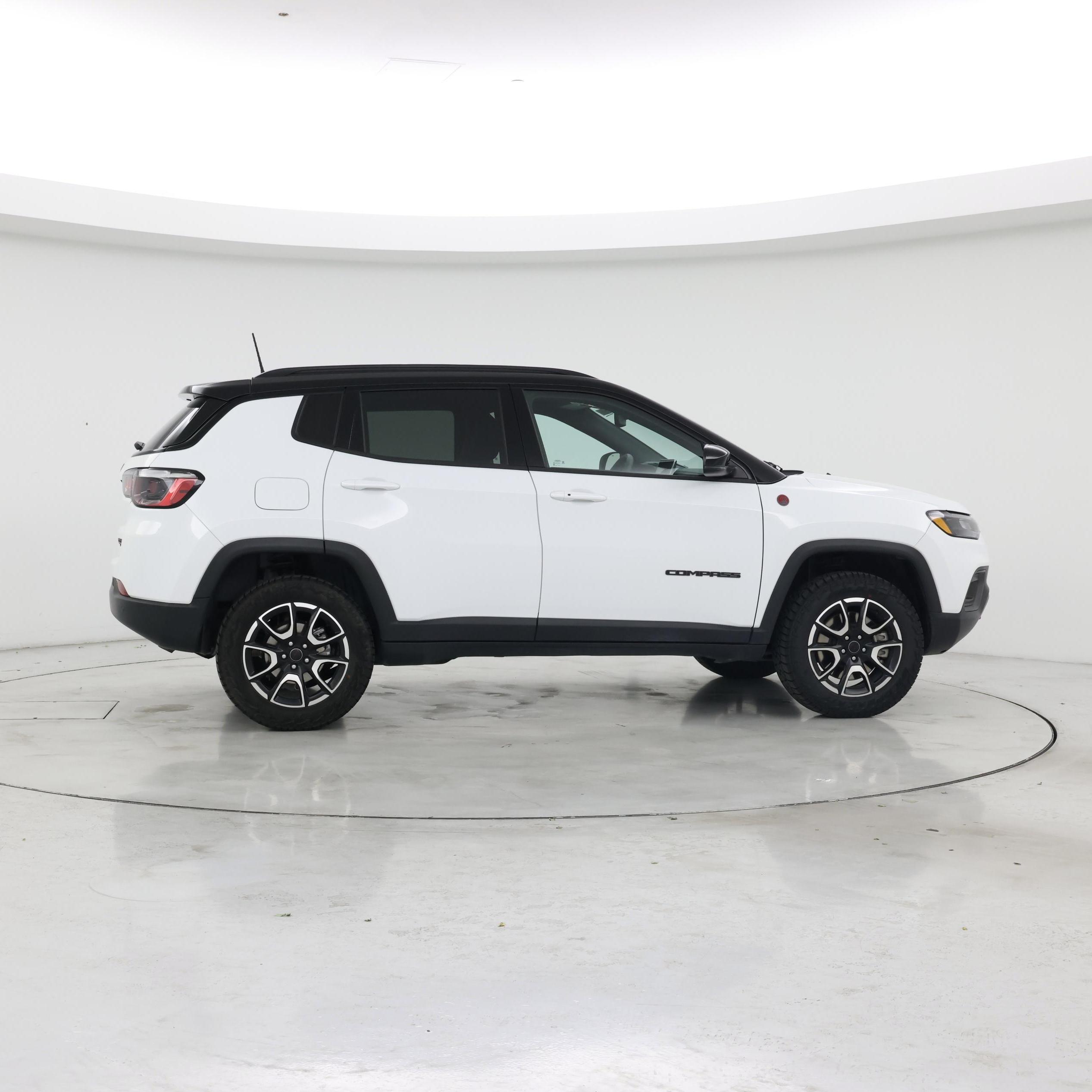 Thumbnail: 2025 Jeep Compass - 7