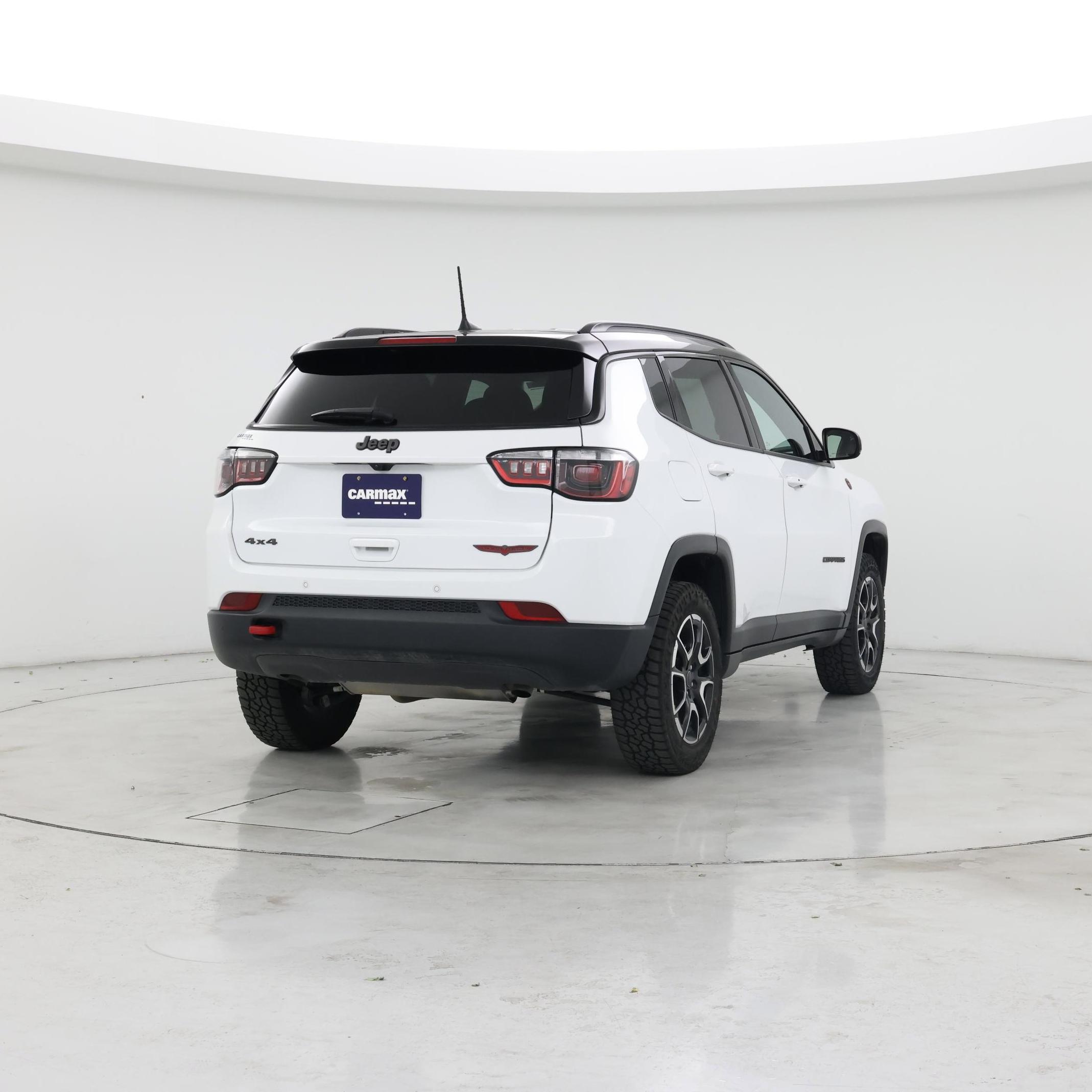 Thumbnail: 2025 Jeep Compass - 8